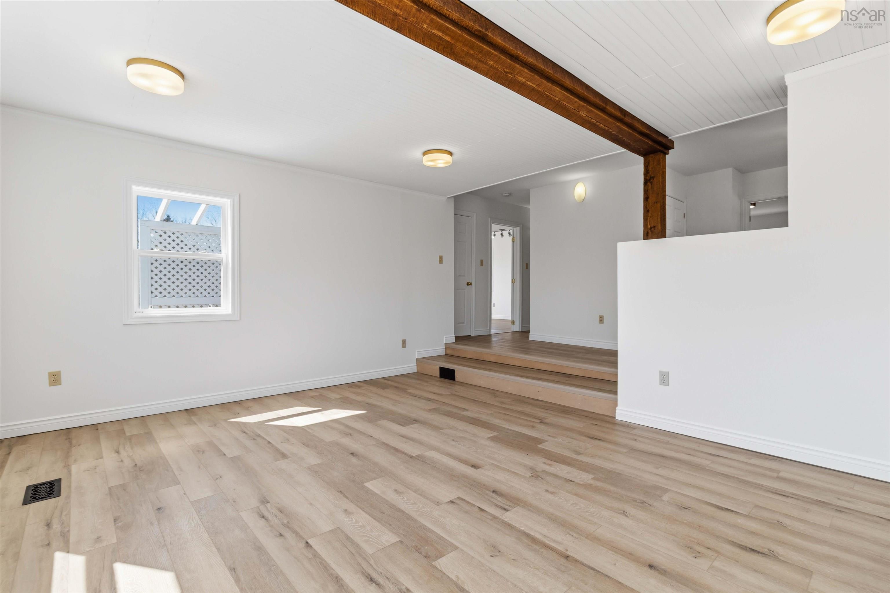 View image 8