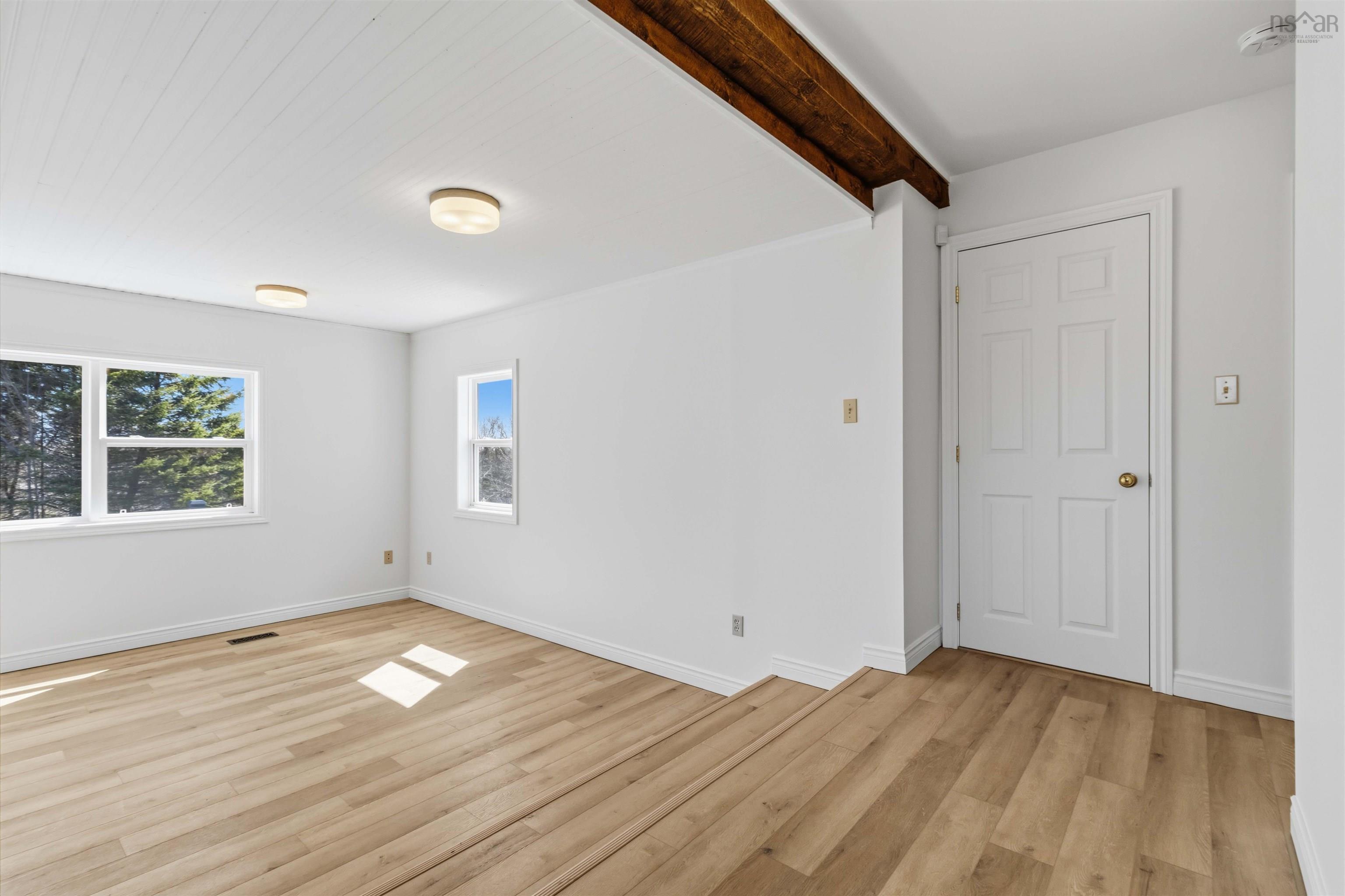 View image 9