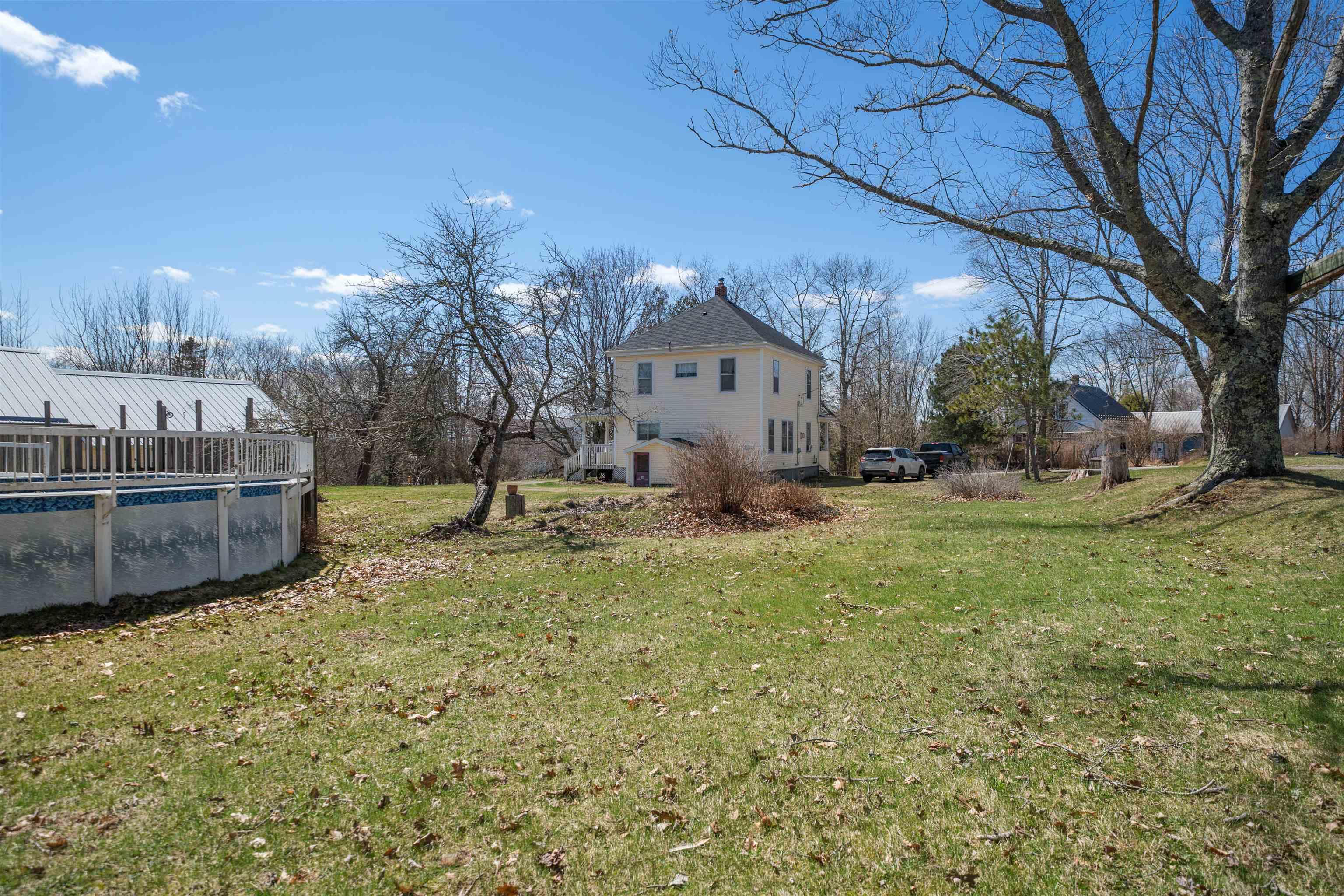 View image 32