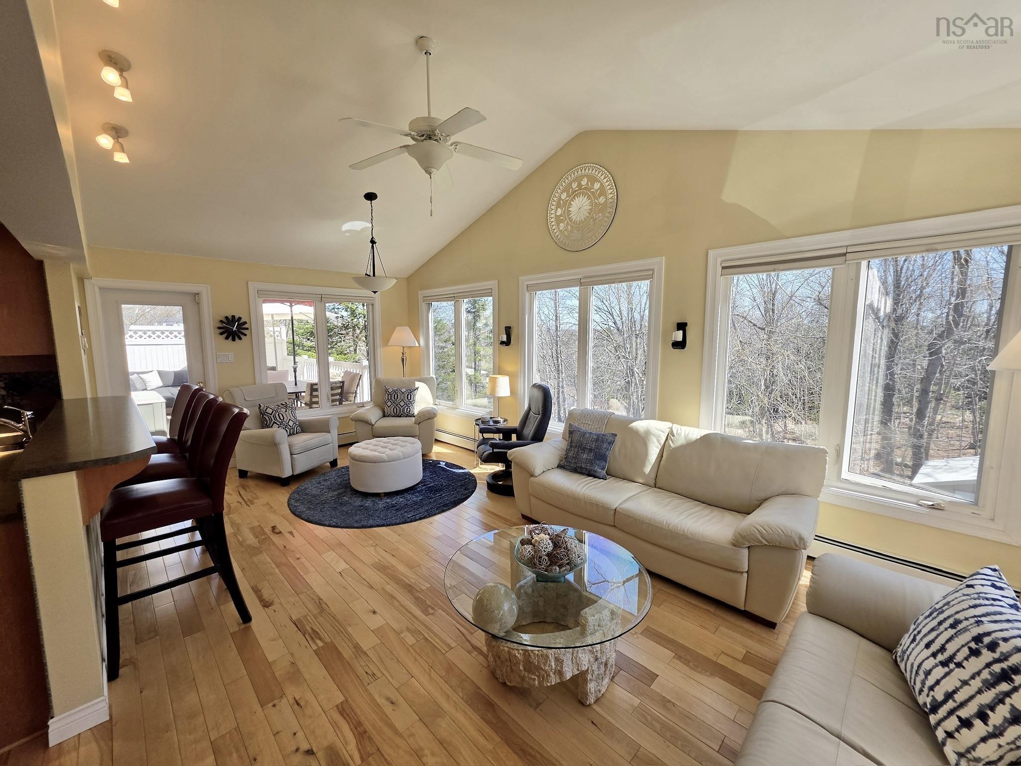 Thumbnail image for 3 Beech Street MLS<sup>®</sup> 202608594