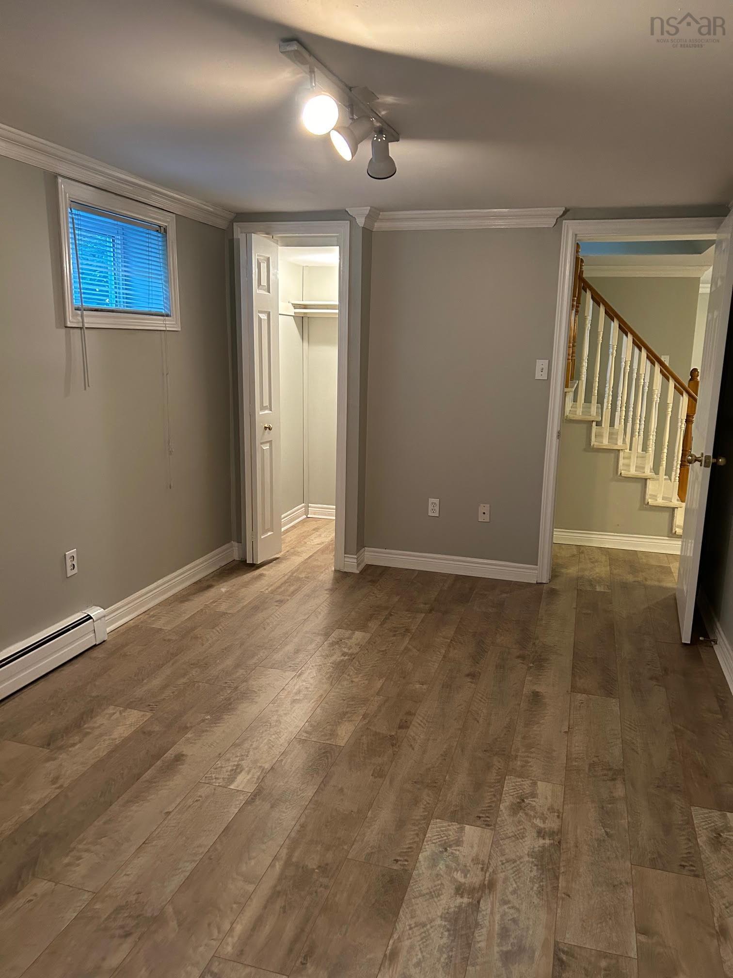 View image 10