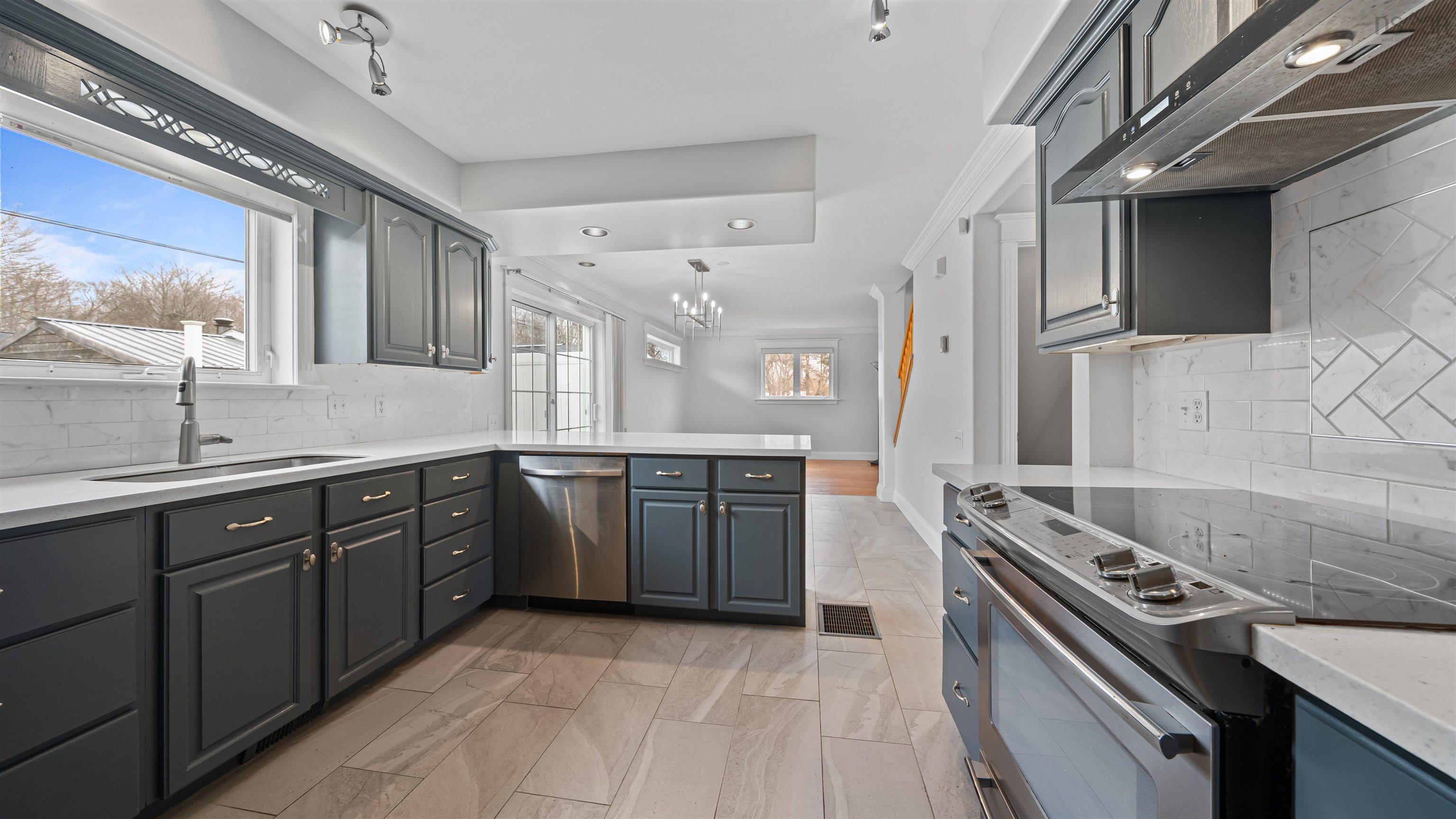 View image 12