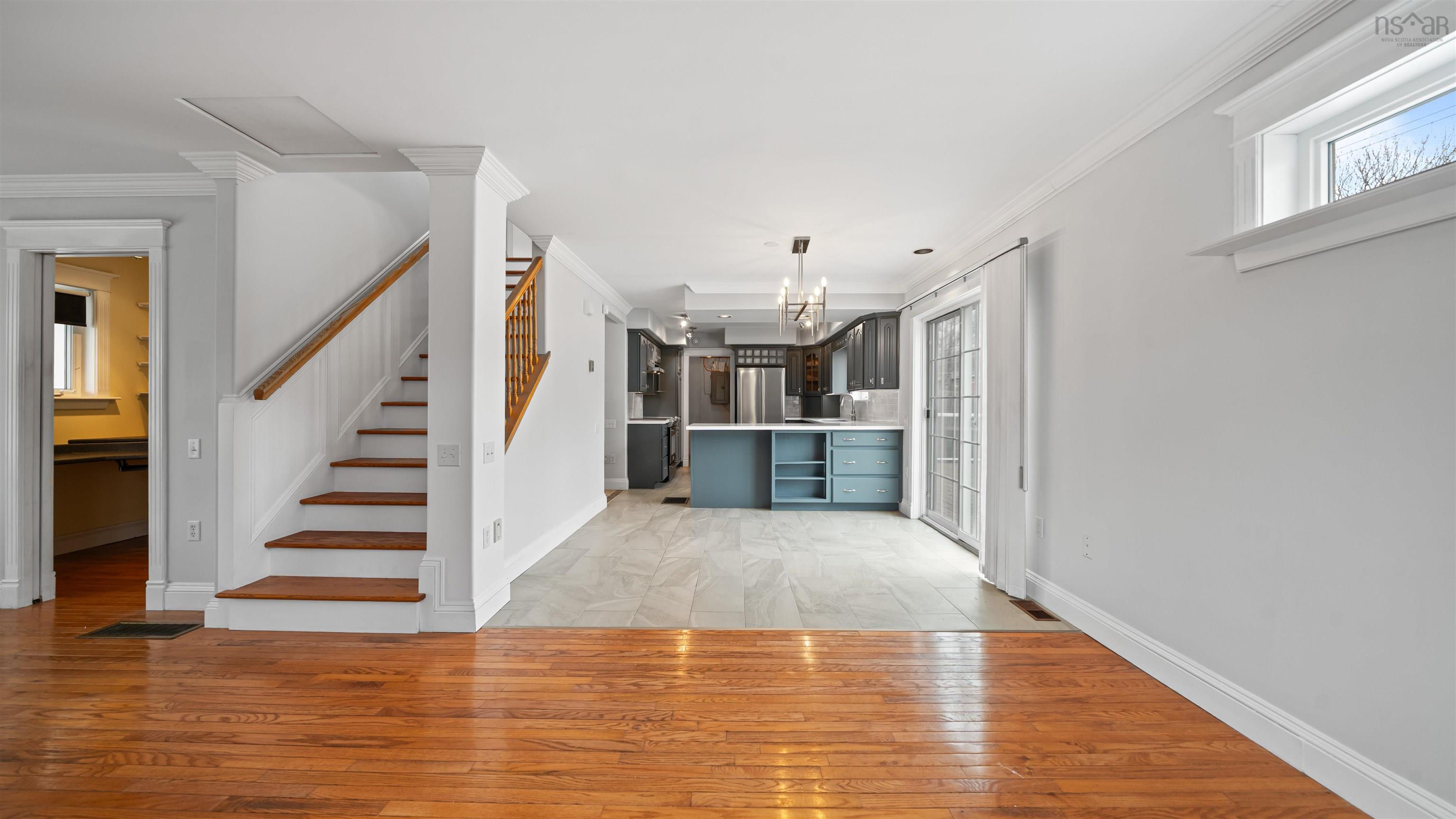 View image 17