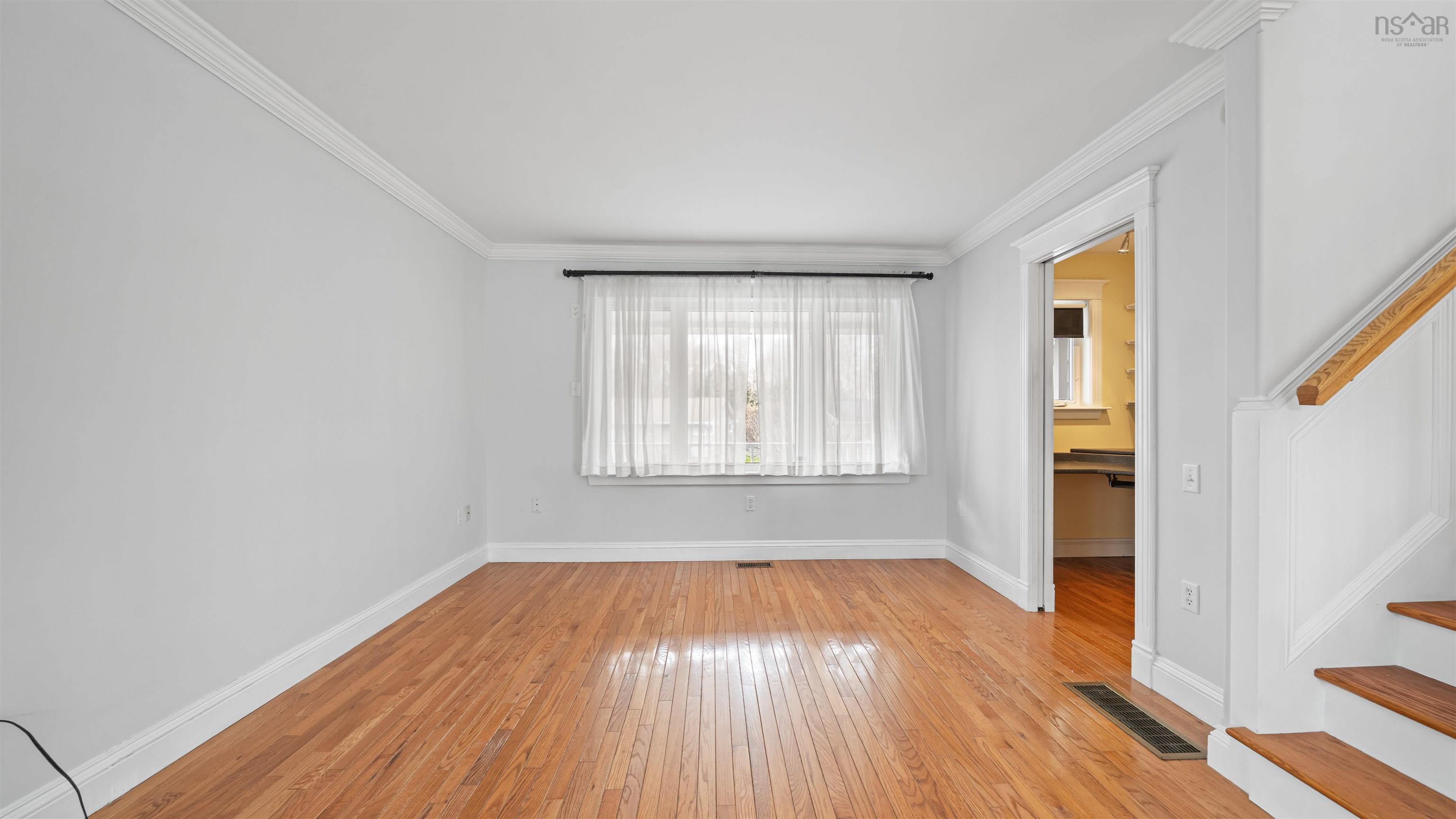 View image 18