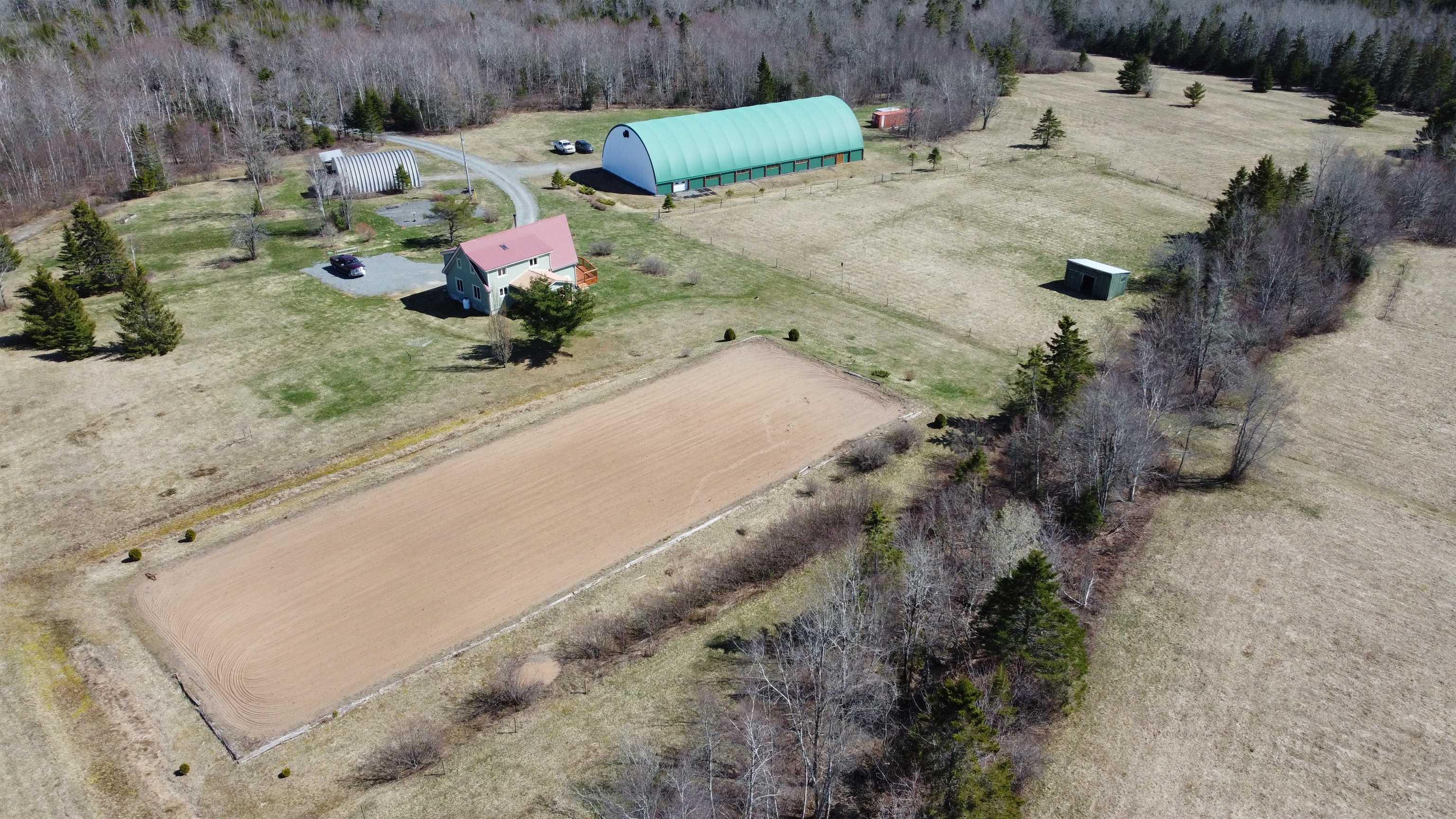 Thumbnail image for 1389 South Rawdon Road MLS<sup>®</sup> 202608765