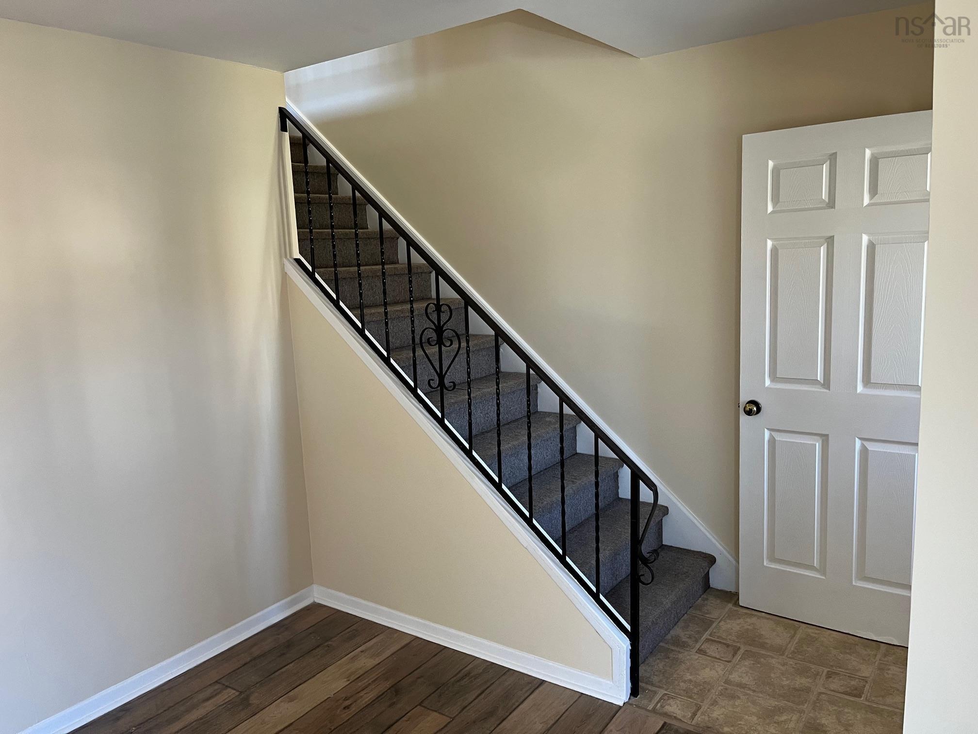 View image 11