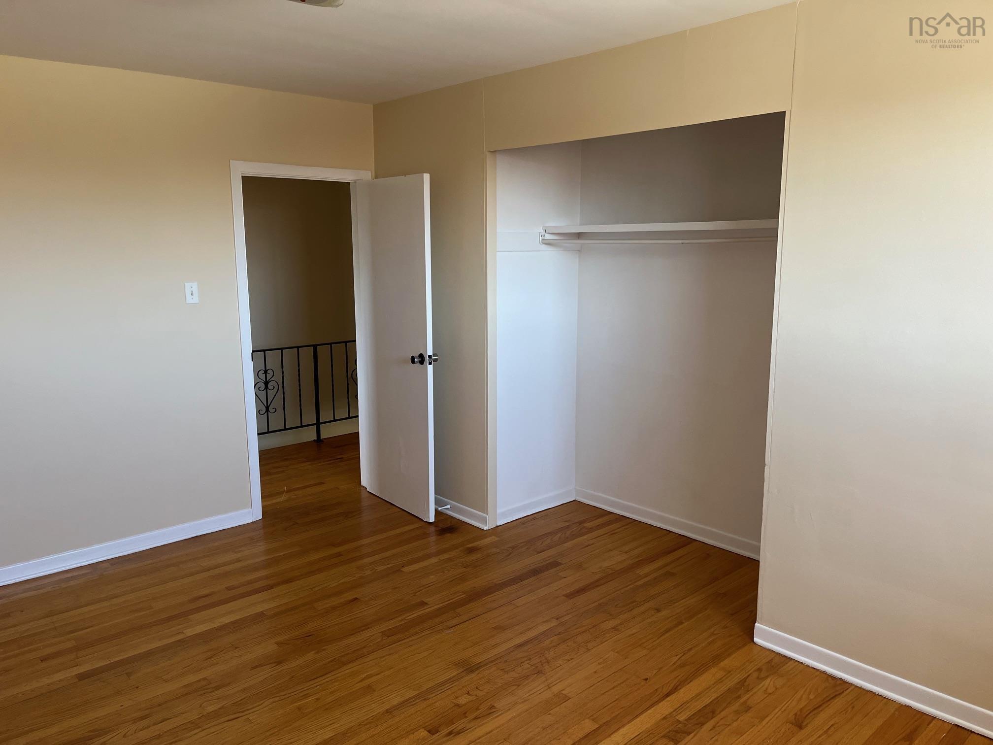 View image 17
