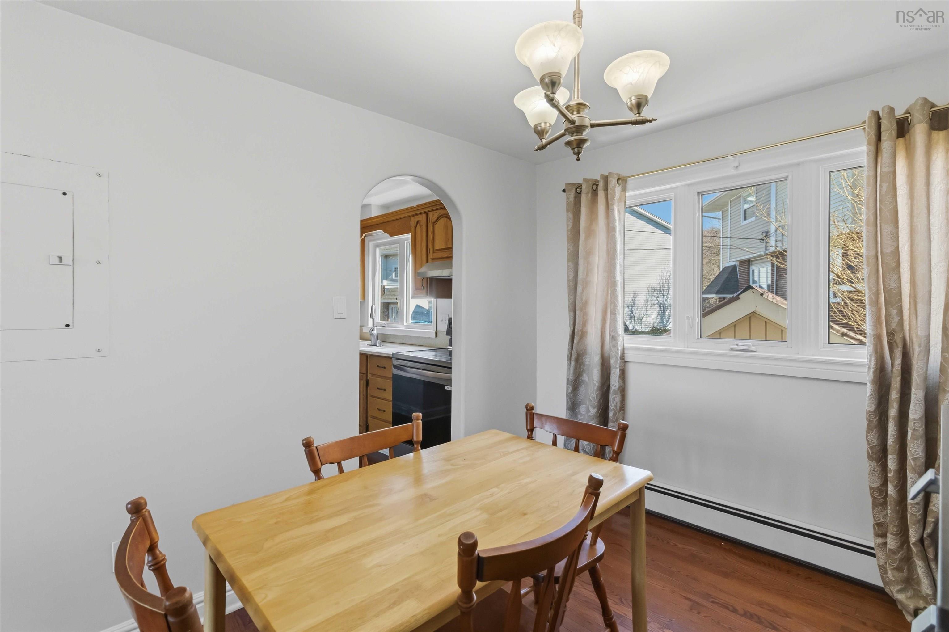 View image 12