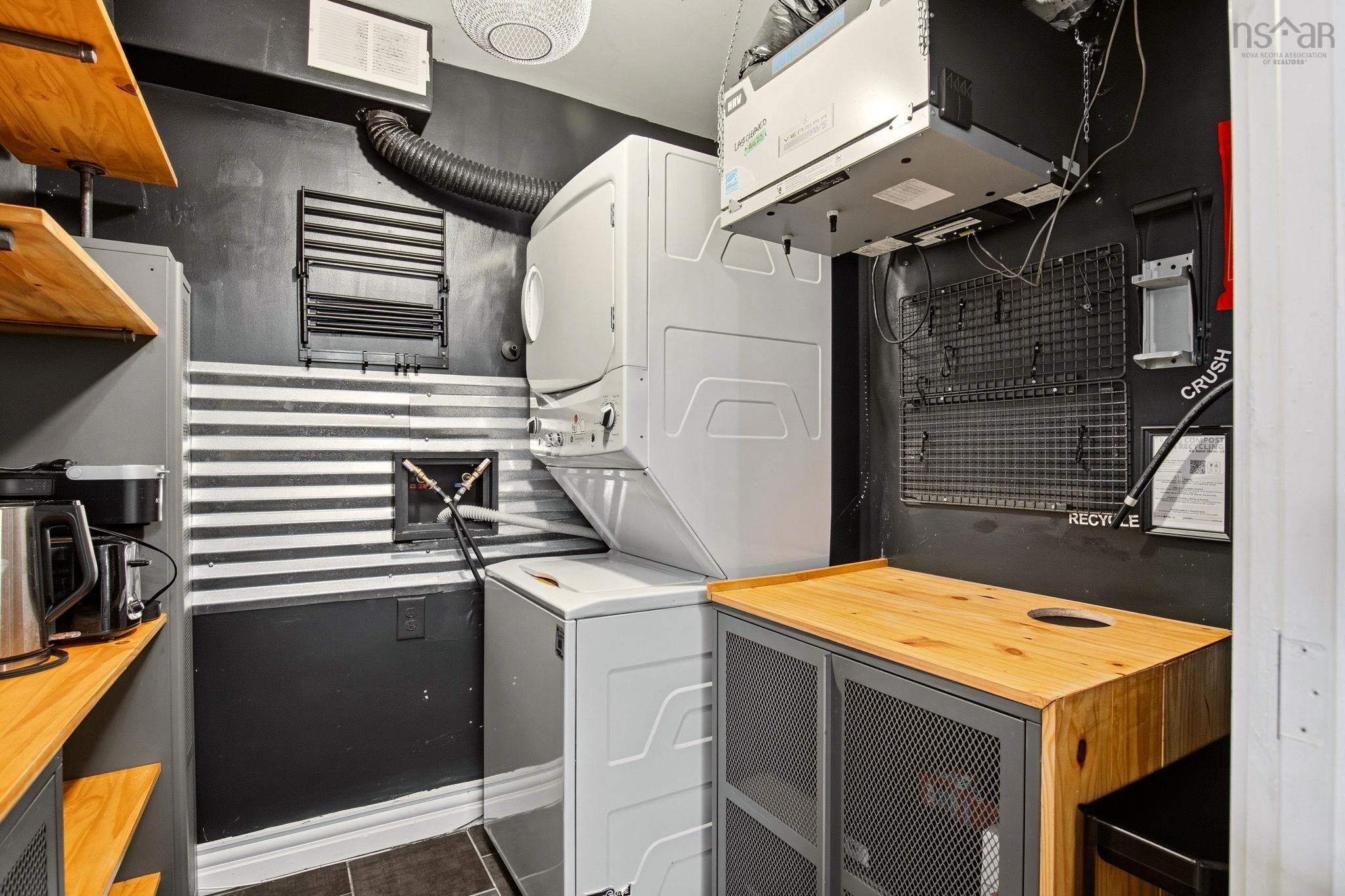 View image 12