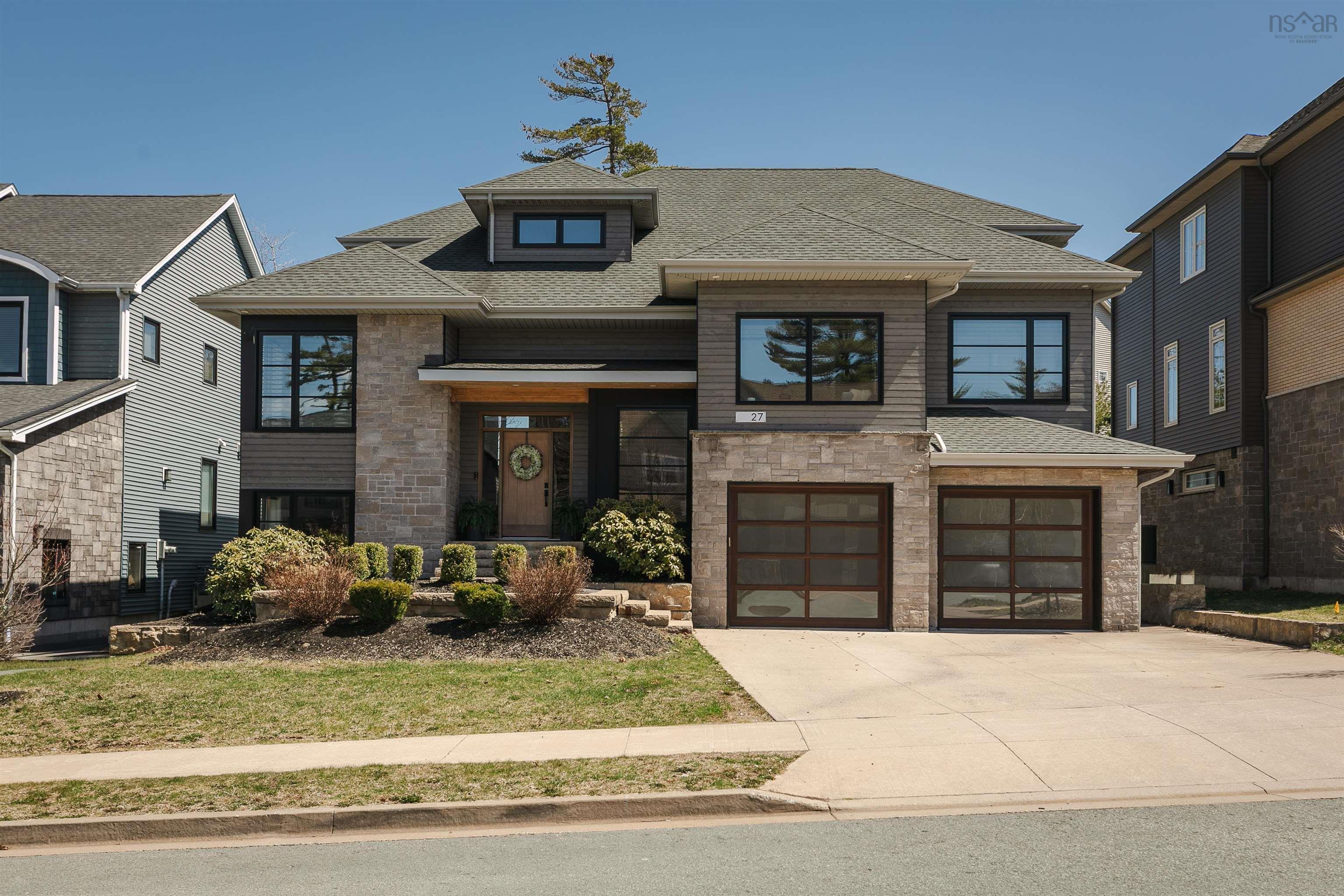 Thumbnail image for 27 Weybridge Lane MLS<sup>®</sup> 202609057