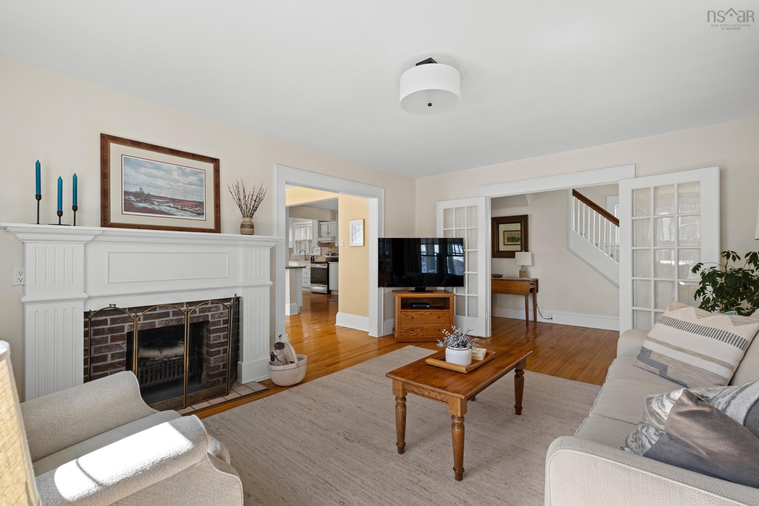 View image 11