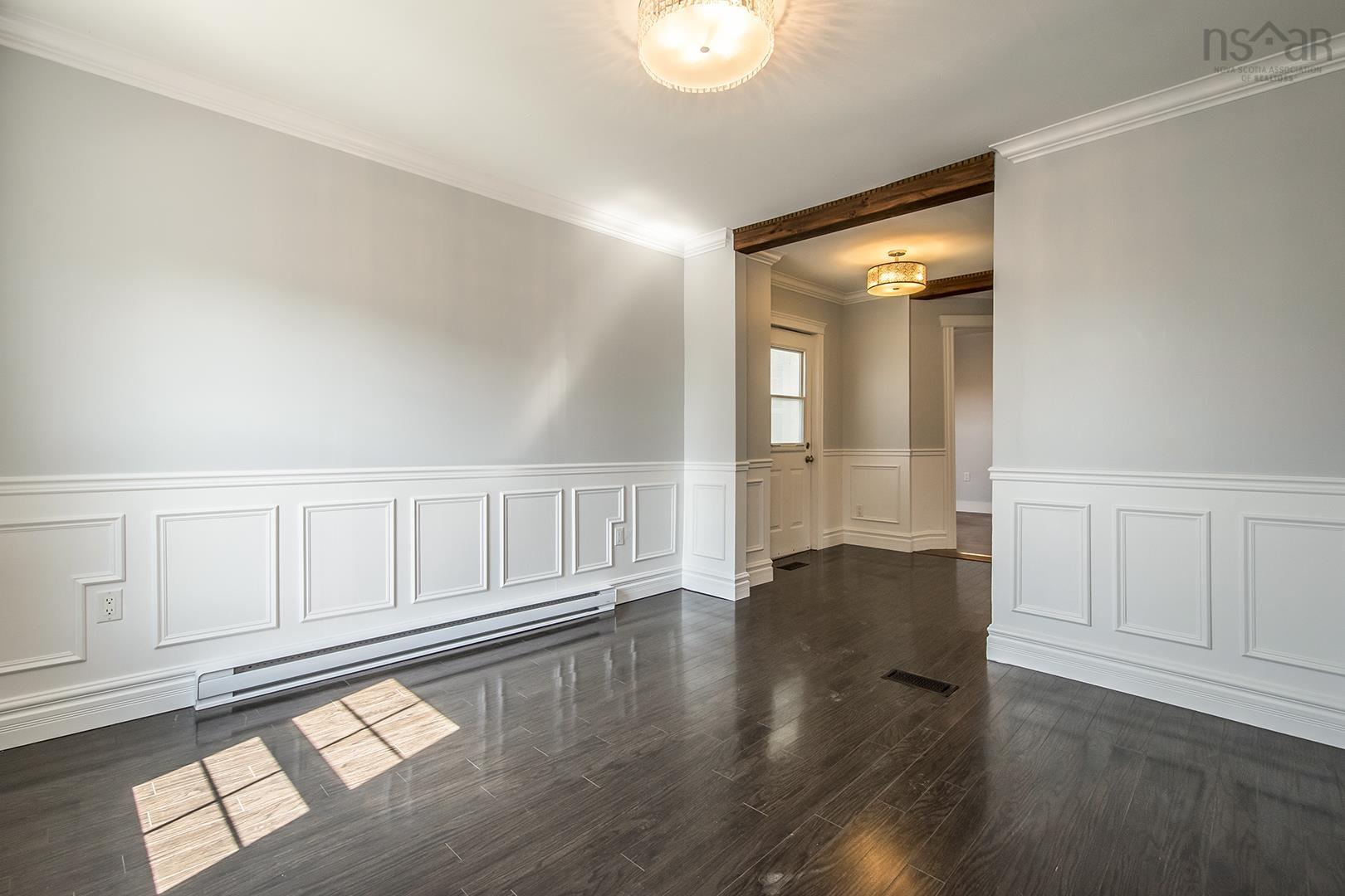 View image 9