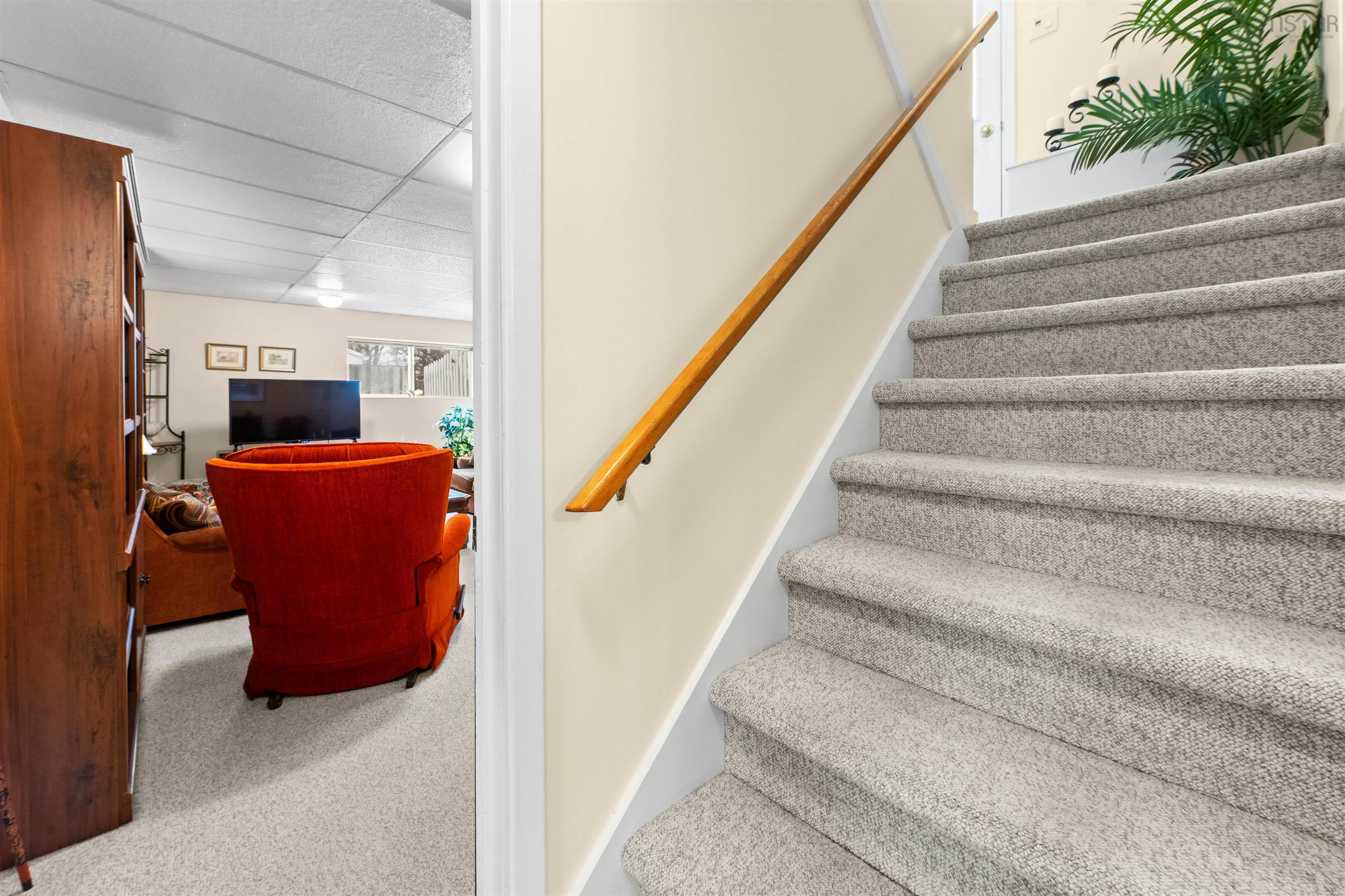 View image 18
