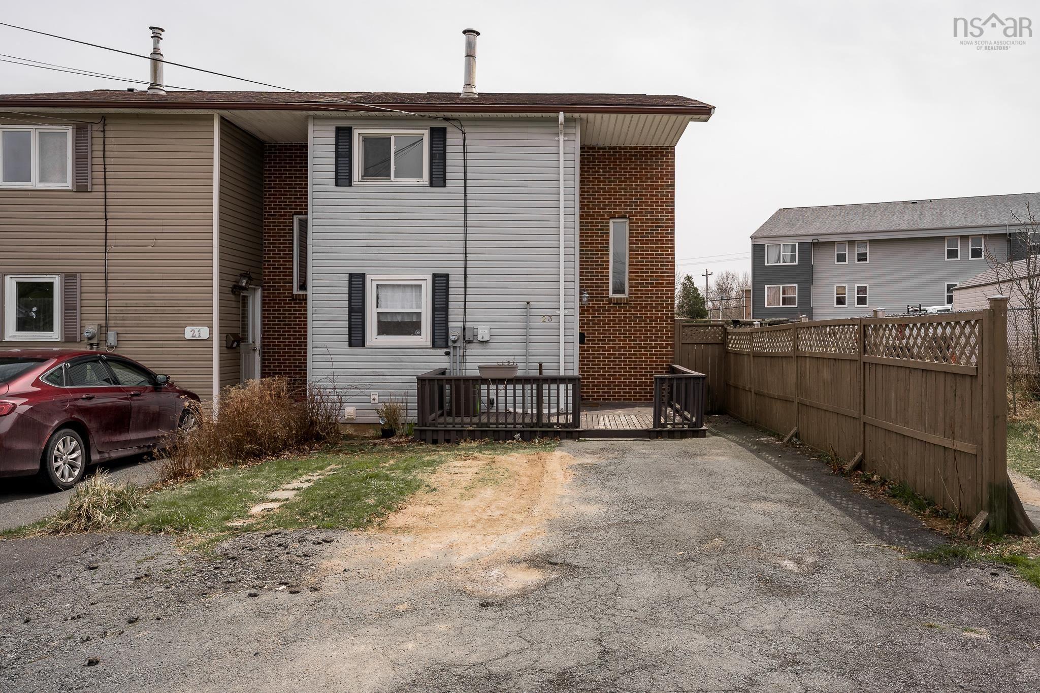 Thumbnail image for 23 Leacock Court MLS<sup>®</sup> 202609098
