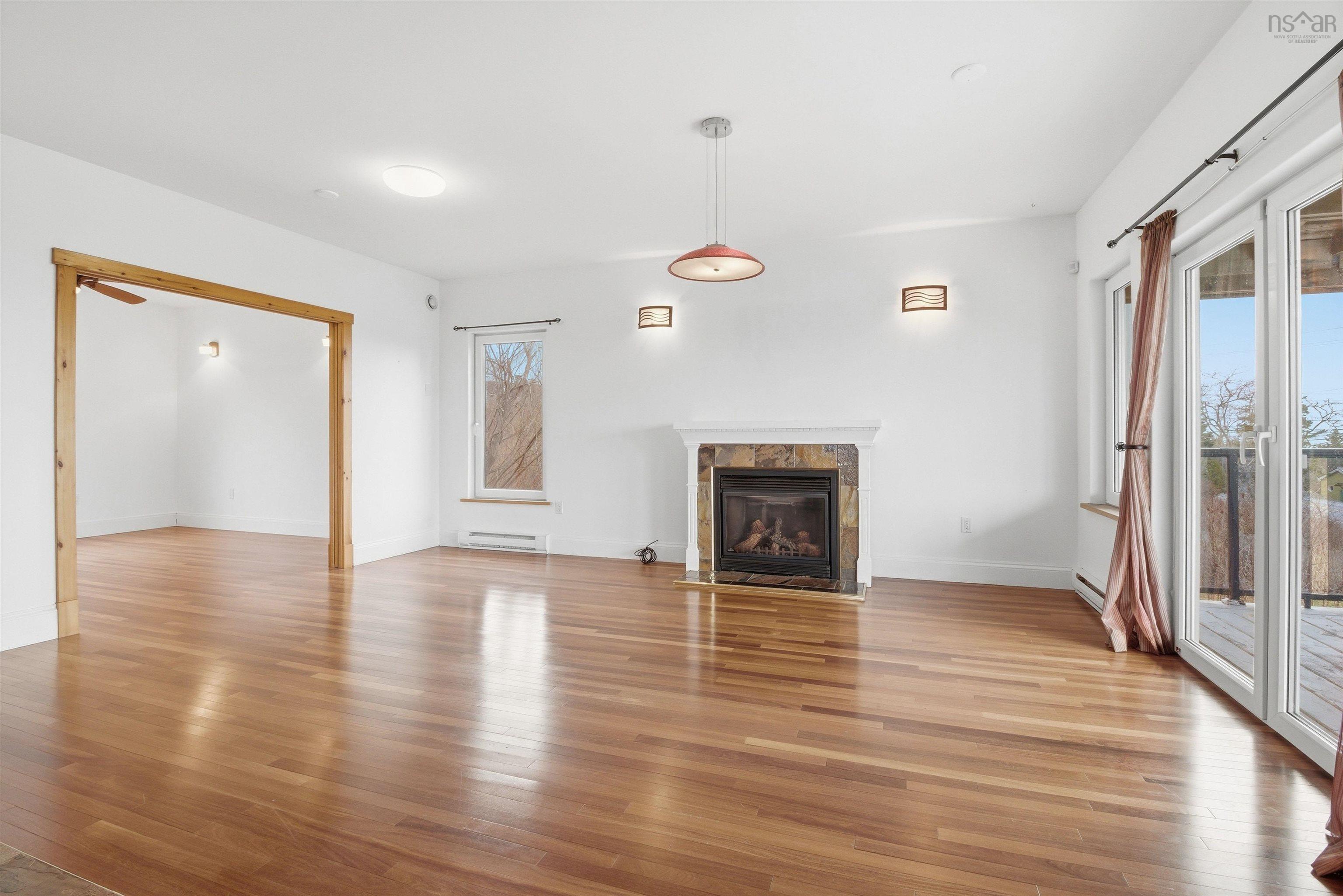 View image 15