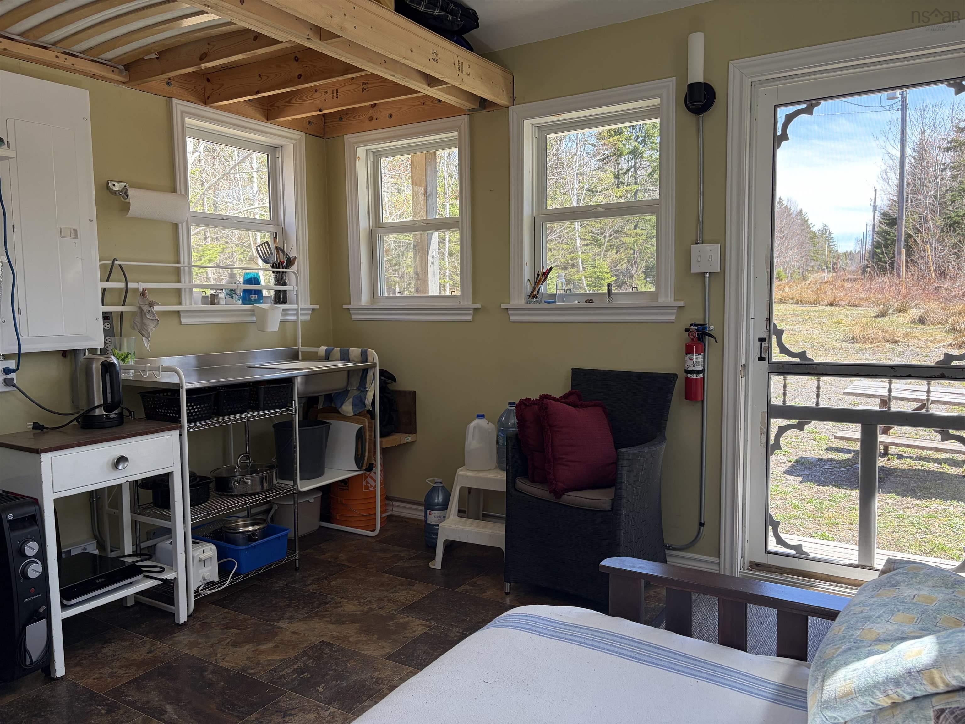 View image 11