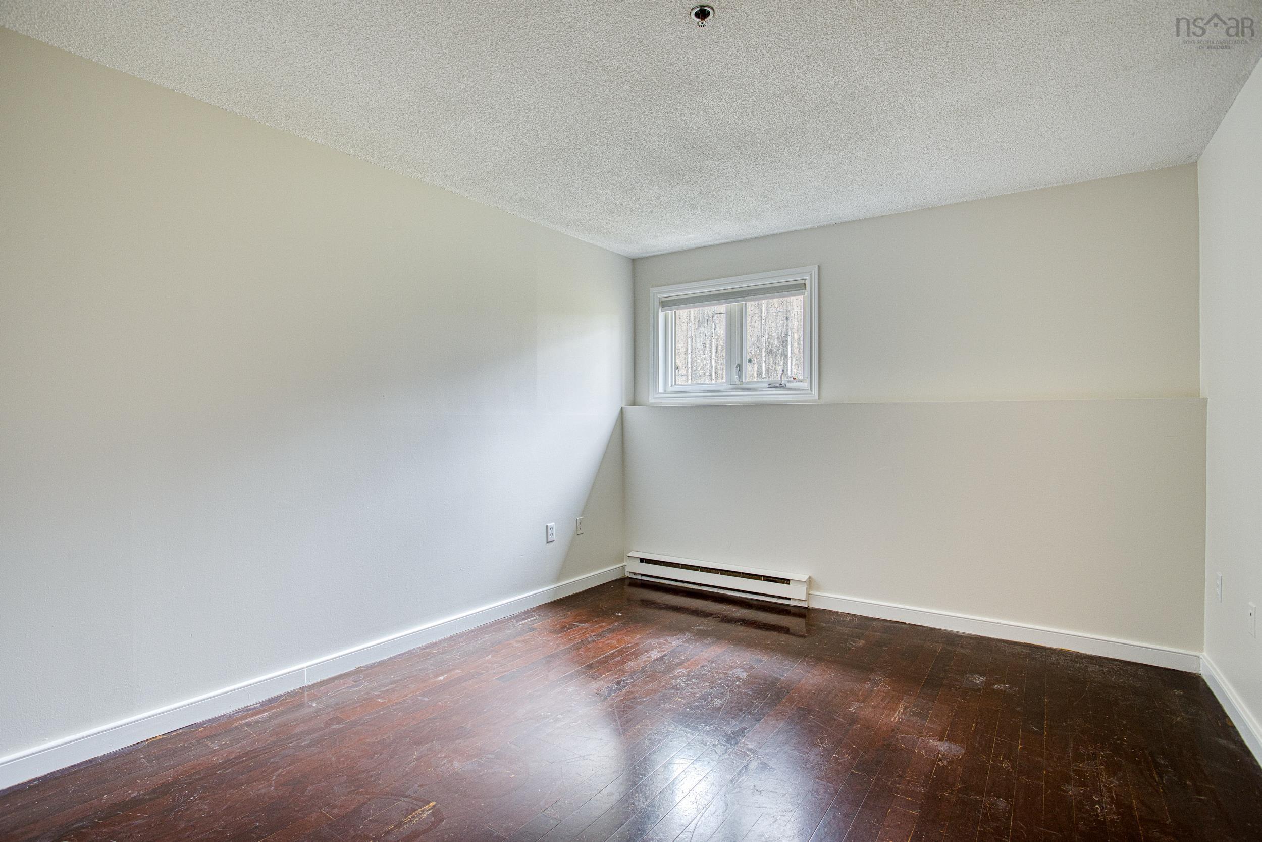 View image 18