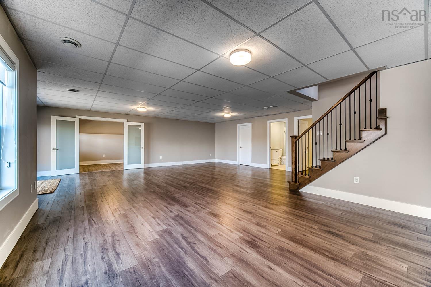 View image 19