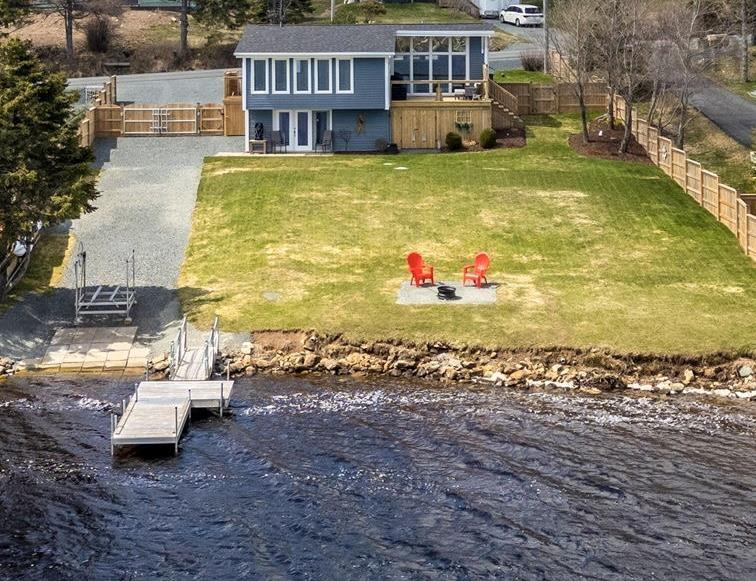 Thumbnail image for 2450 Crowell Road MLS<sup>®</sup> 202609194
