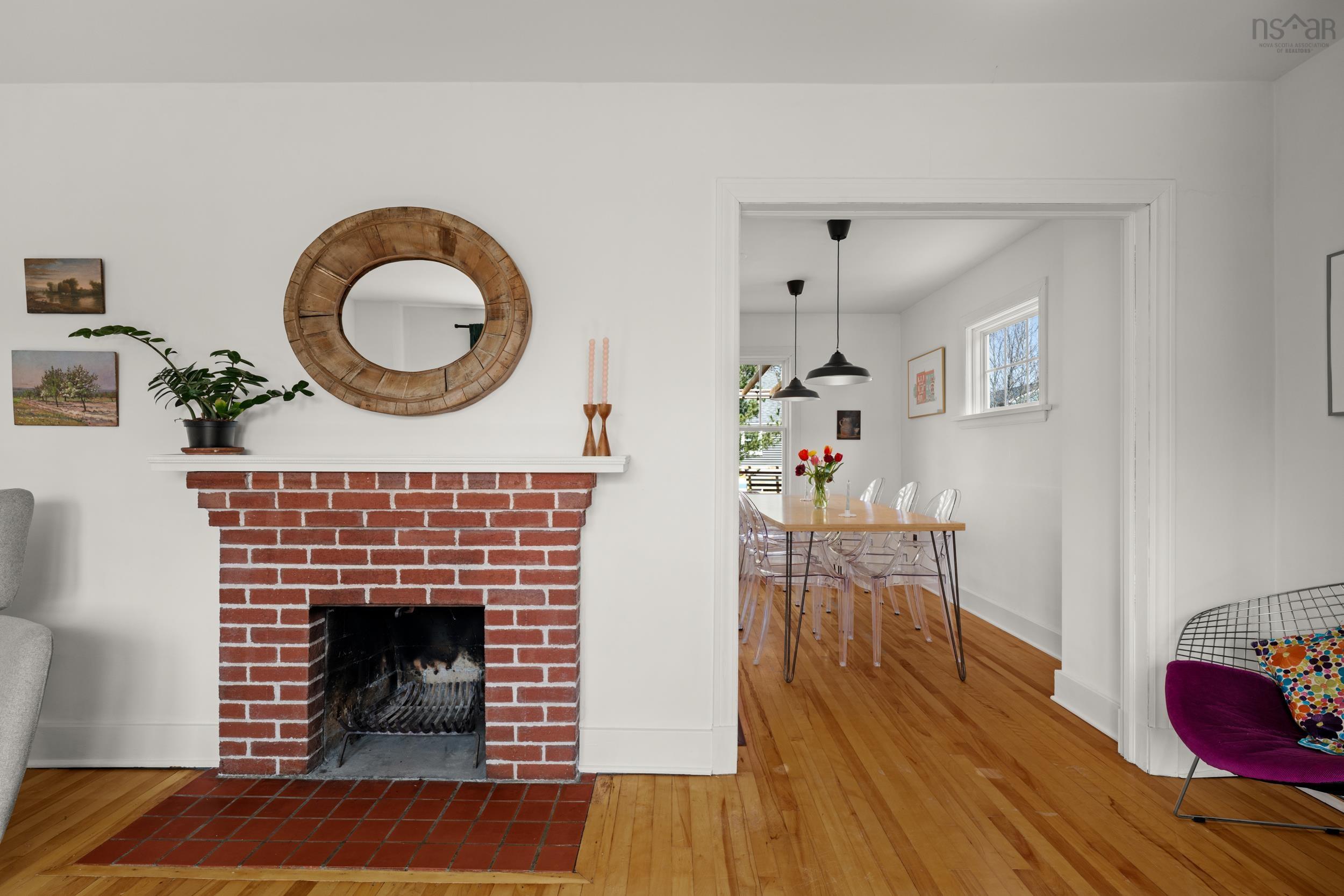 View image 8
