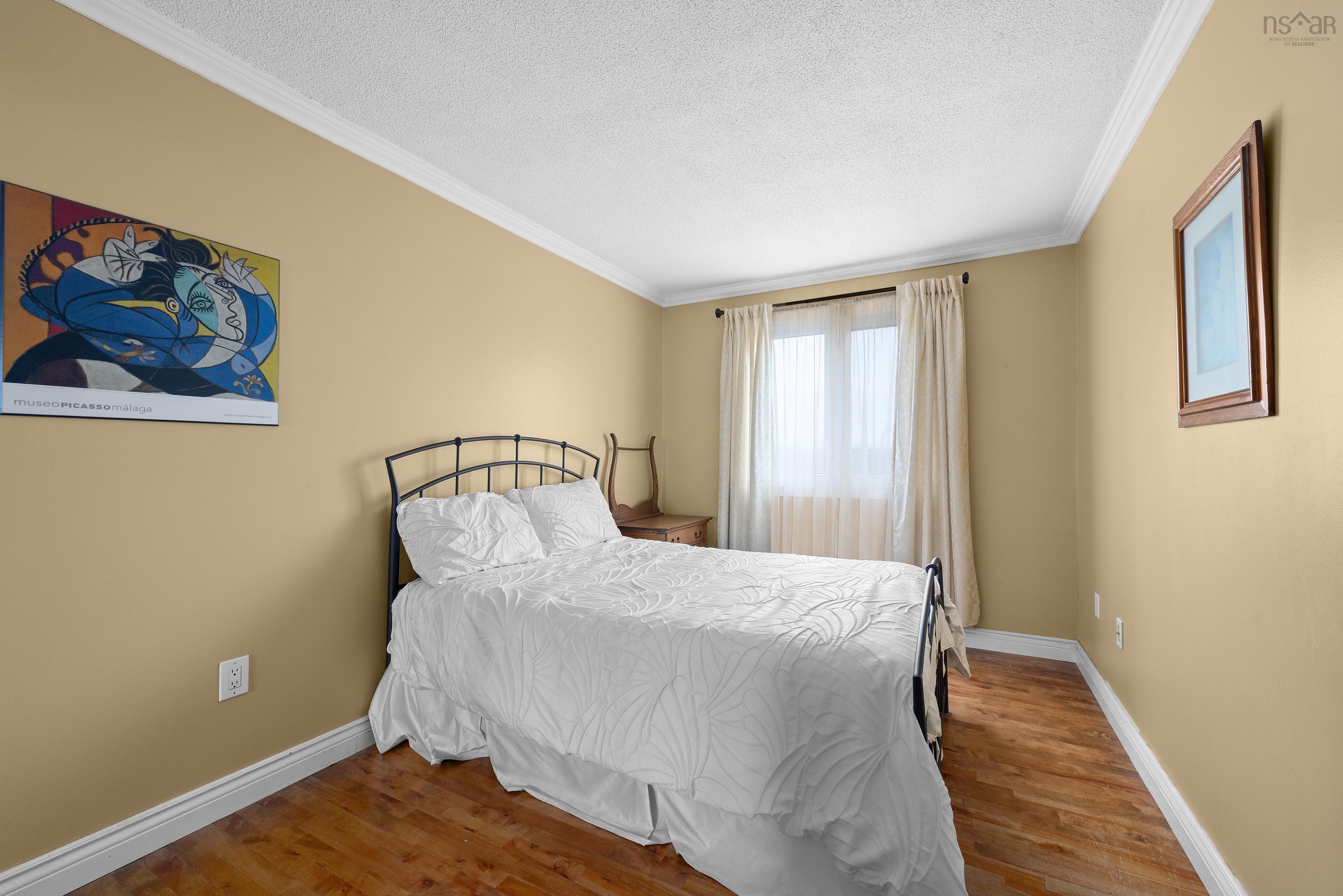 View image 12
