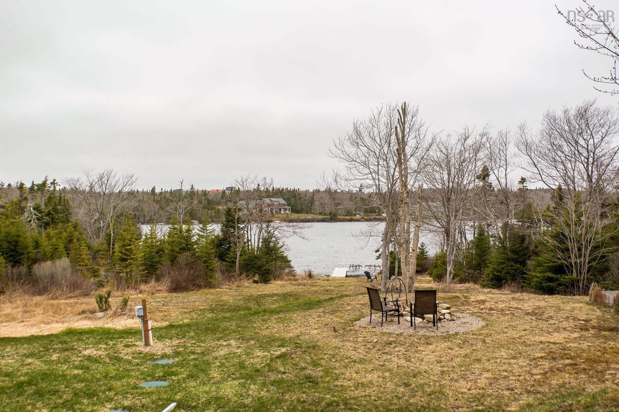 View image 32
