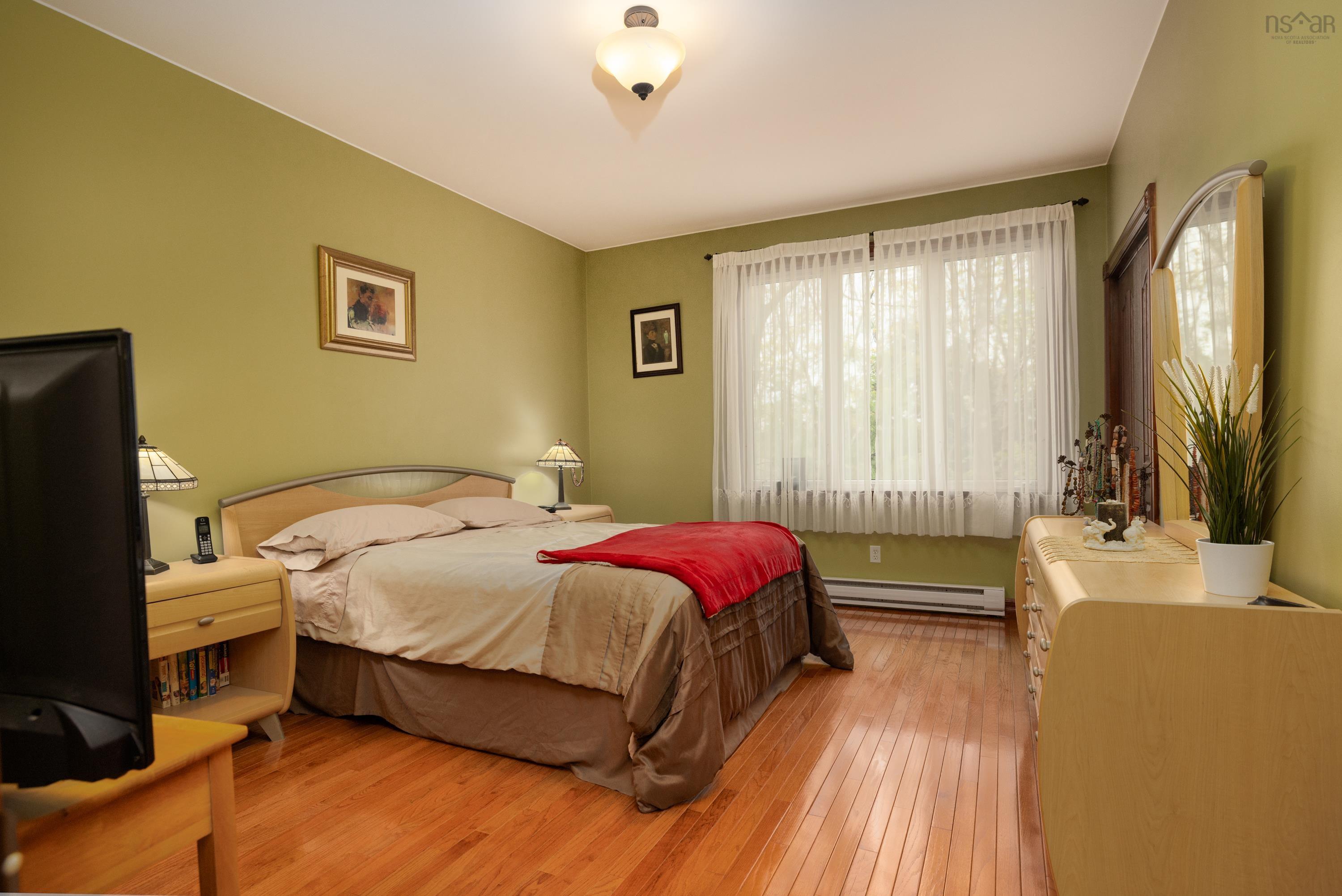 View image 11
