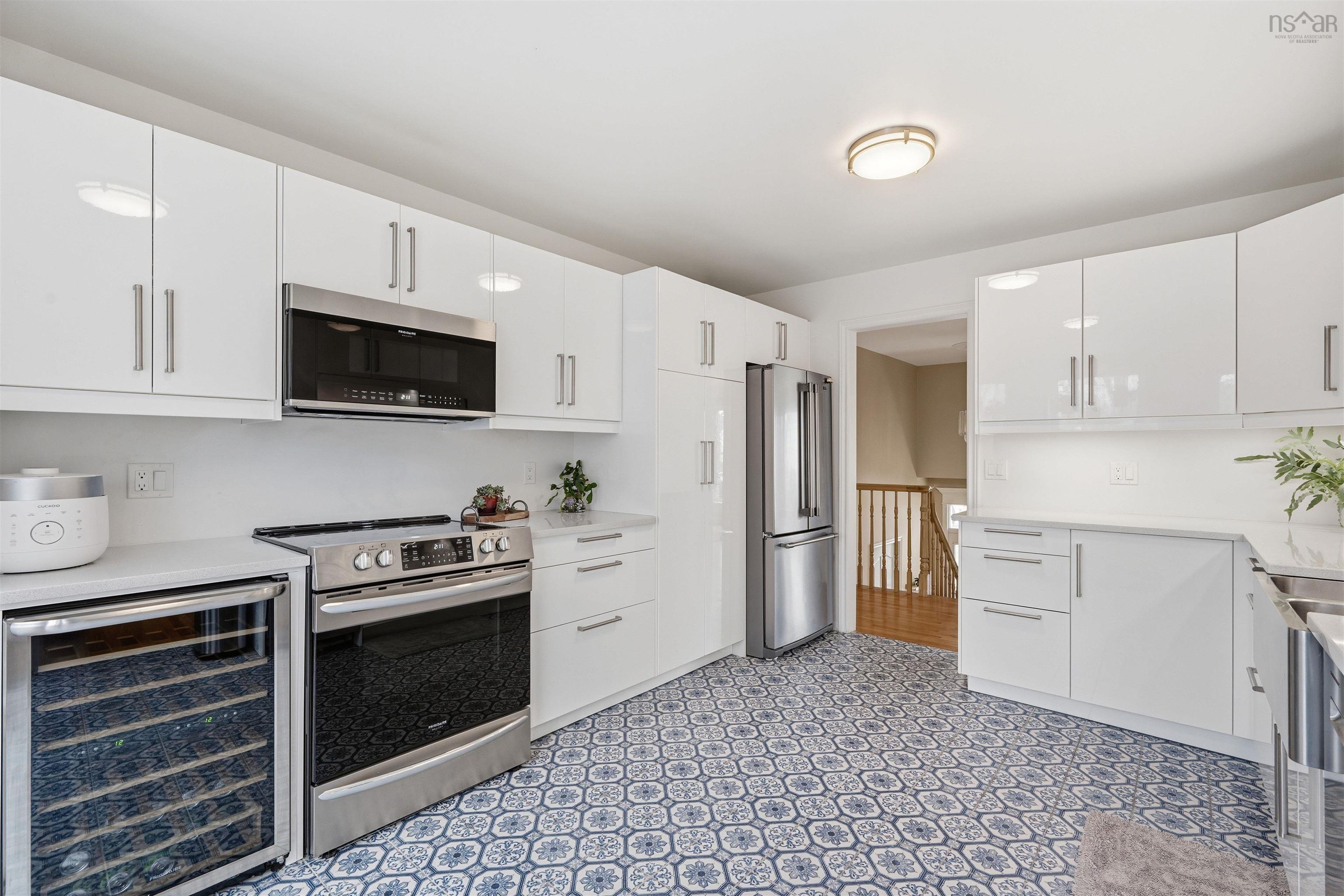 View image 18