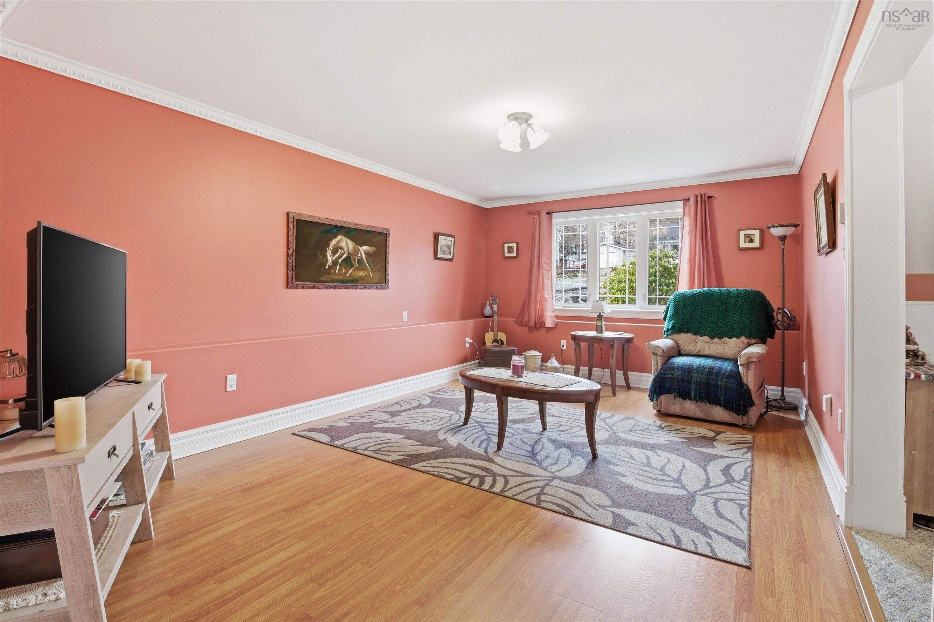 View image 18