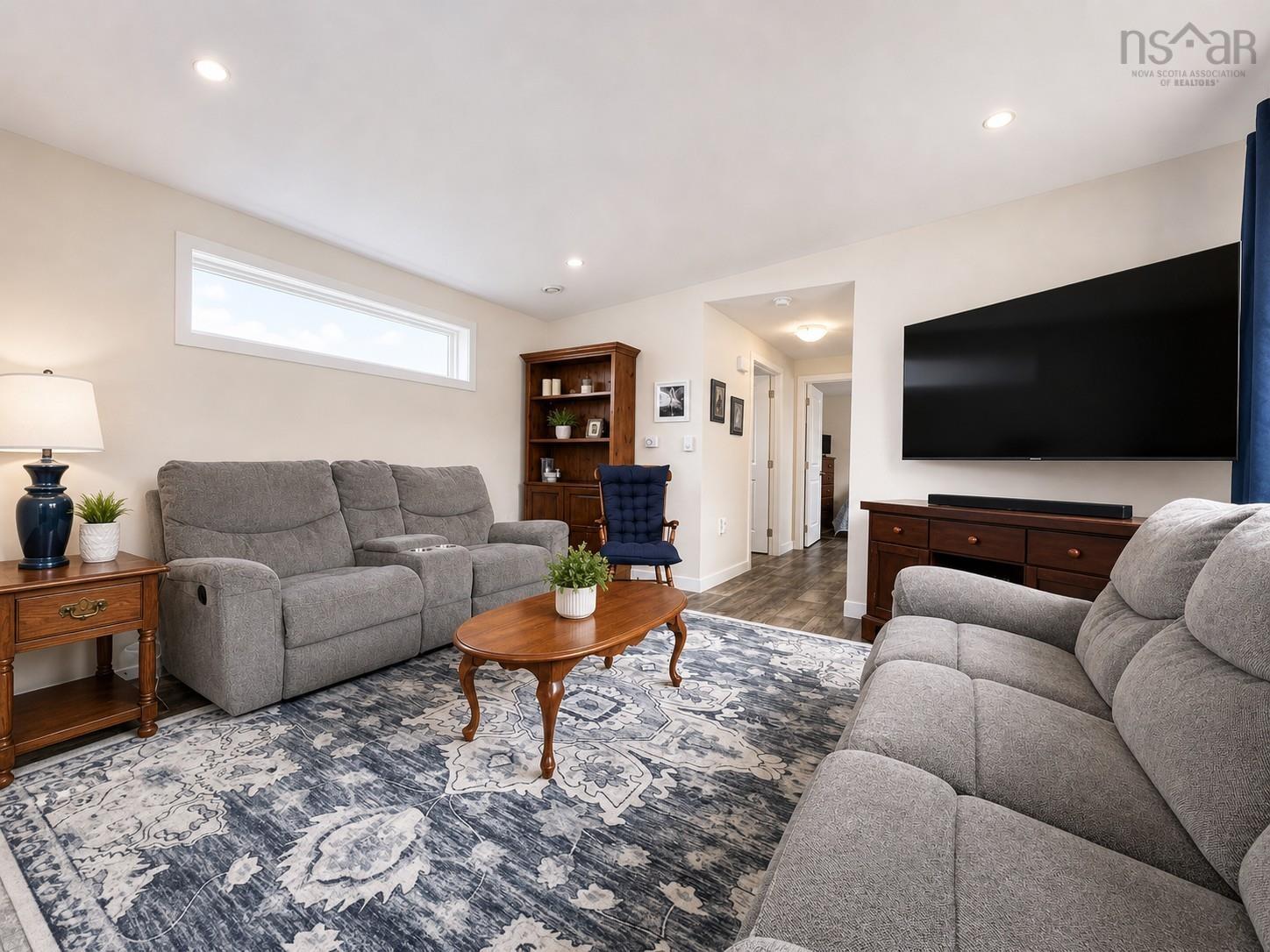 View image 12