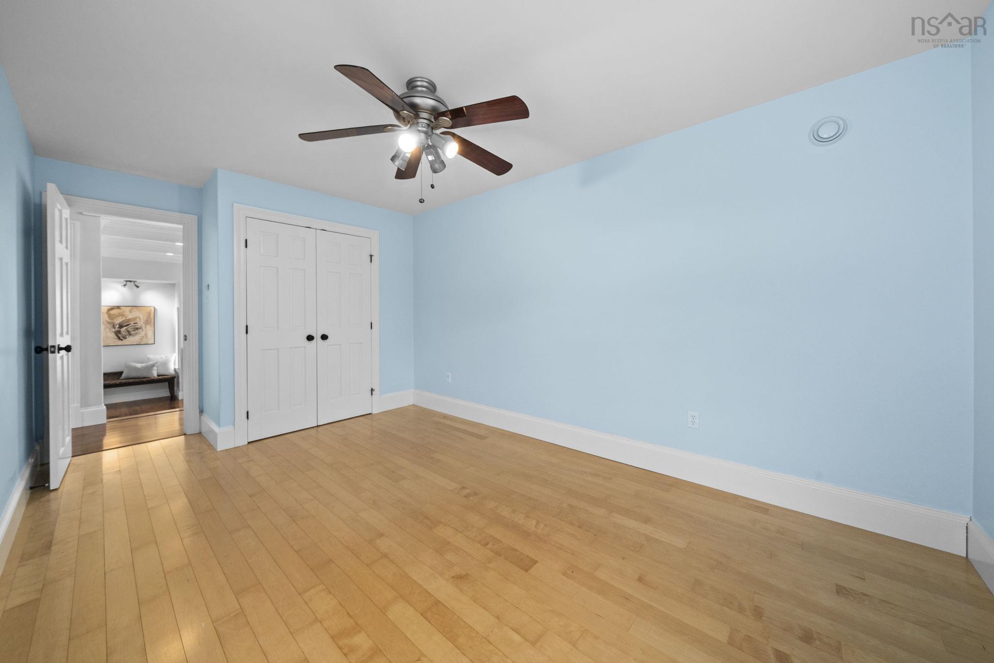 View image 25