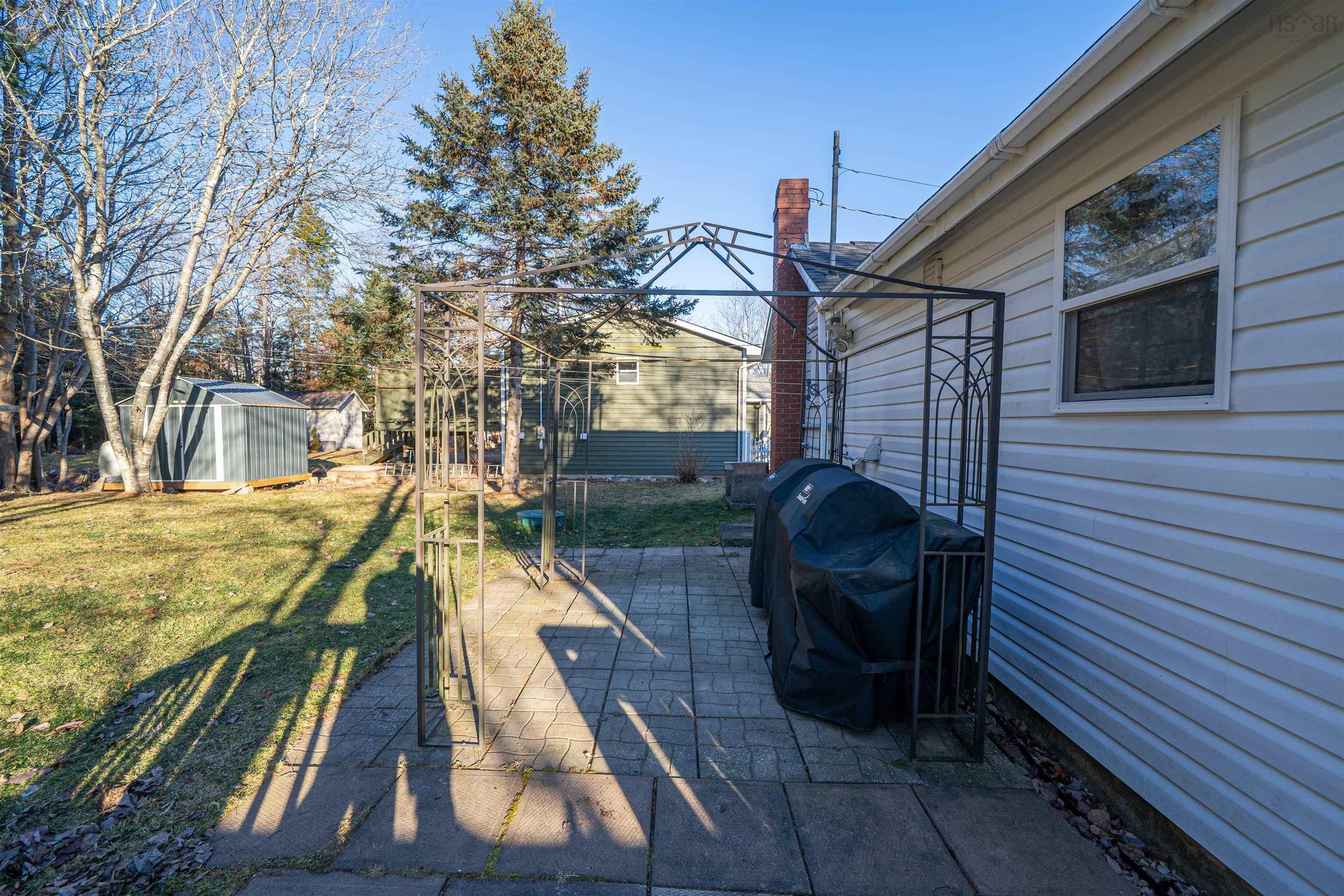 View image 12
