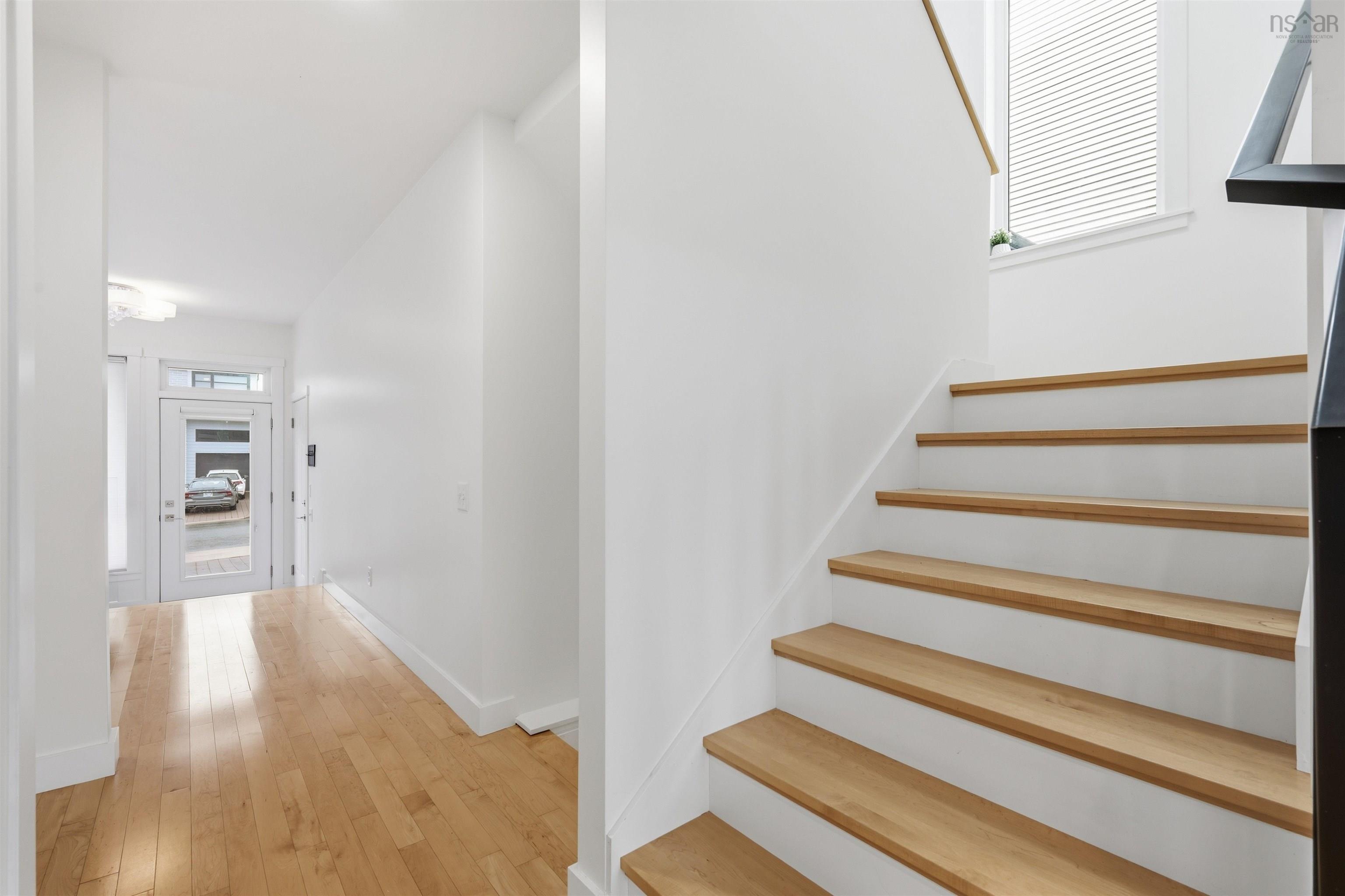 View image 18