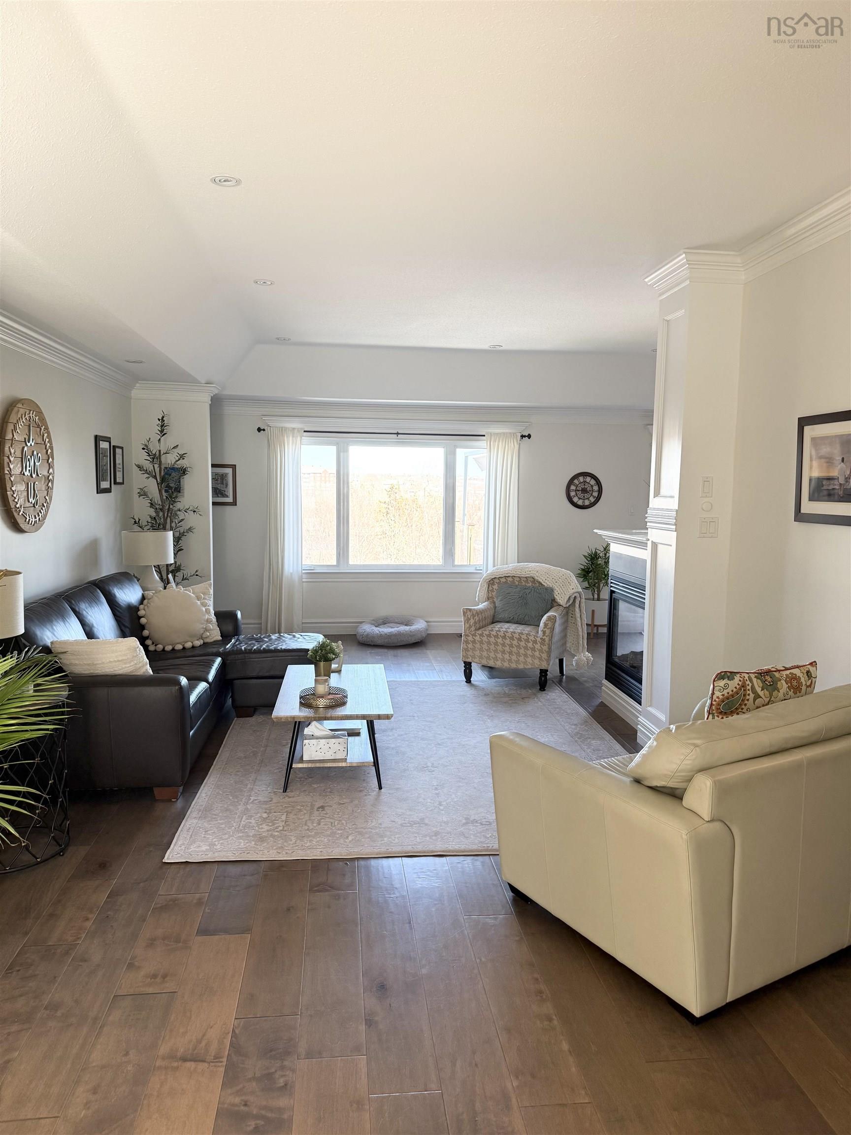 View image 10