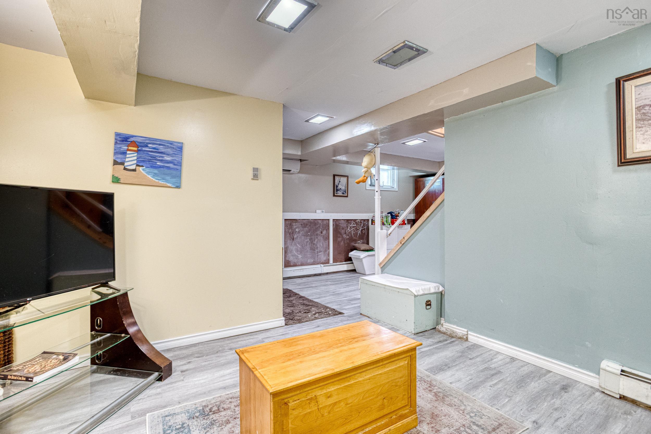 View image 23