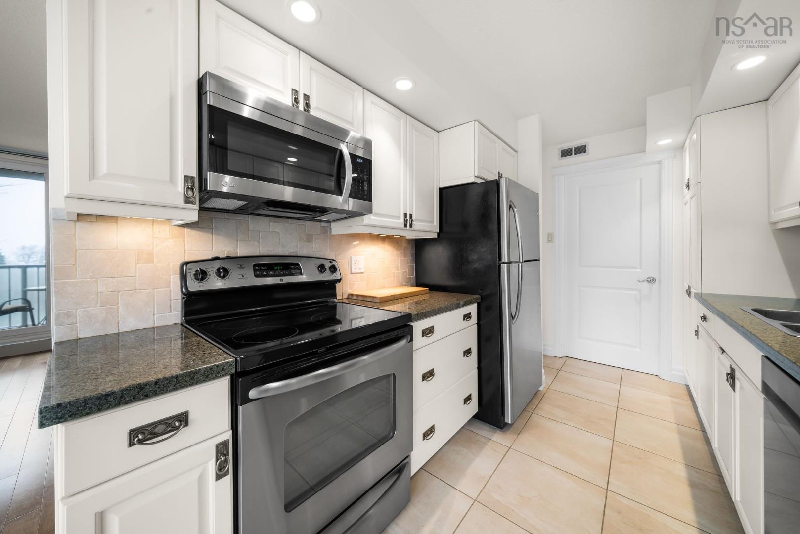 View image 18