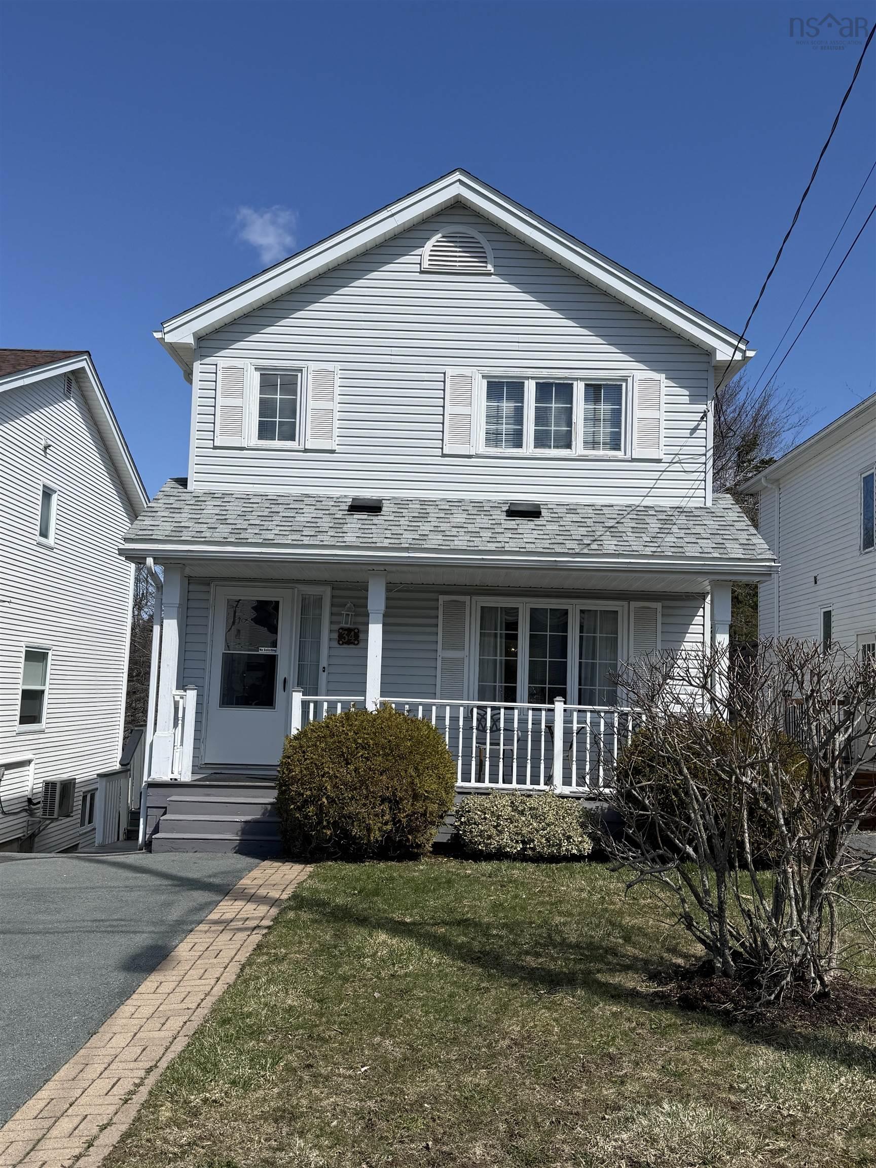Thumbnail image for 34 Victoria Drive MLS<sup>®</sup> 202609527