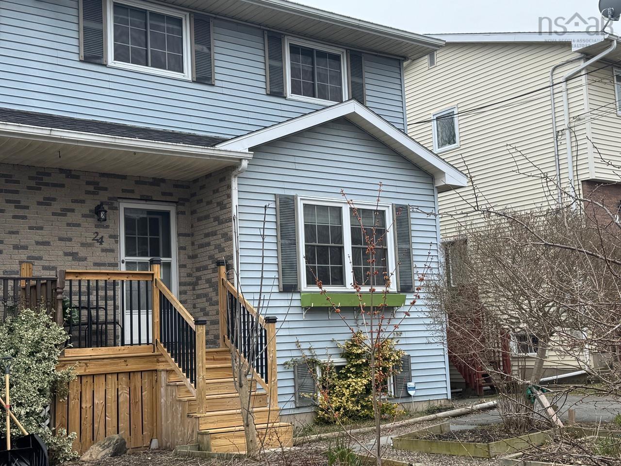 Thumbnail image for 24 Oakwood Court MLS<sup>®</sup> 202609531