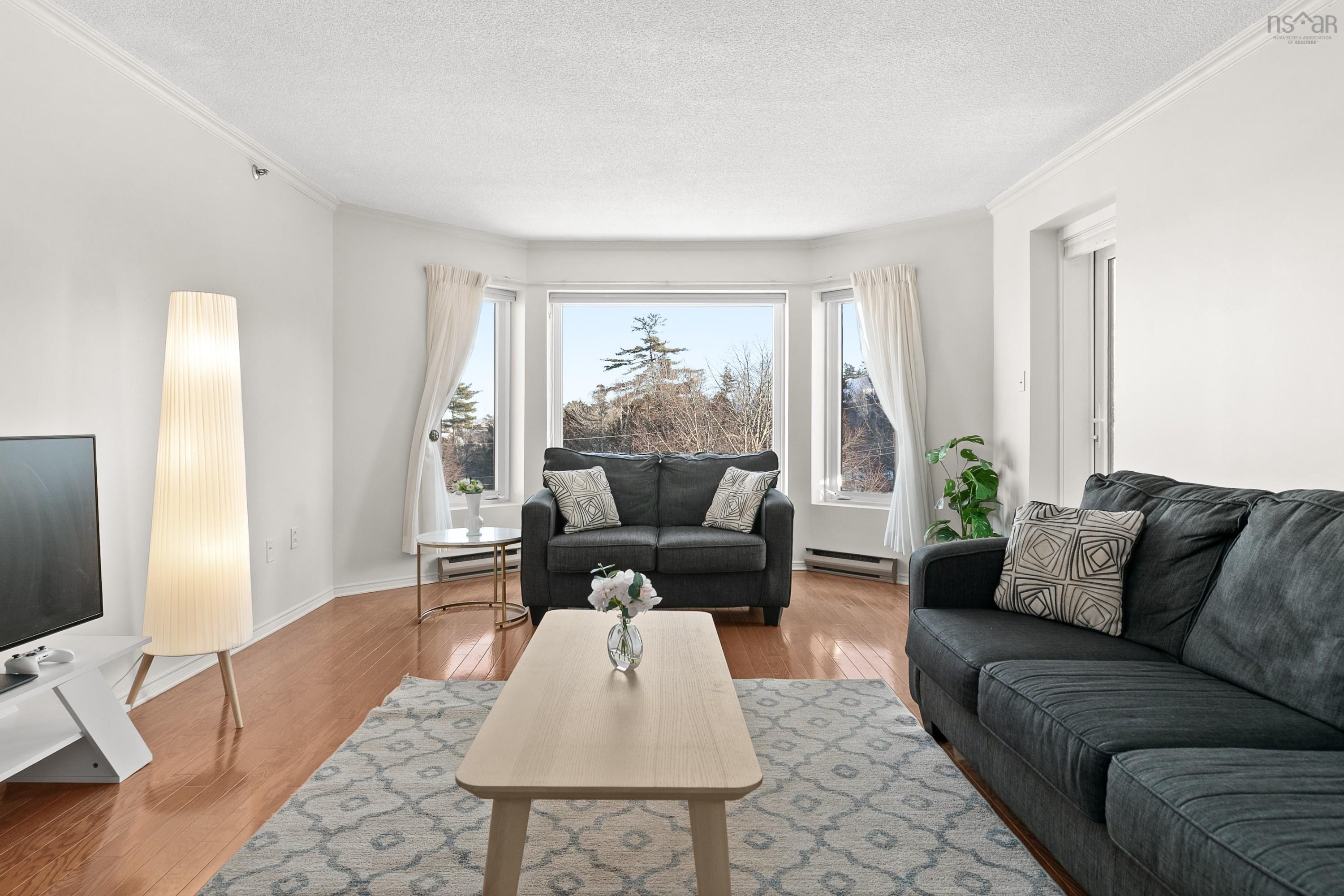 View image 11