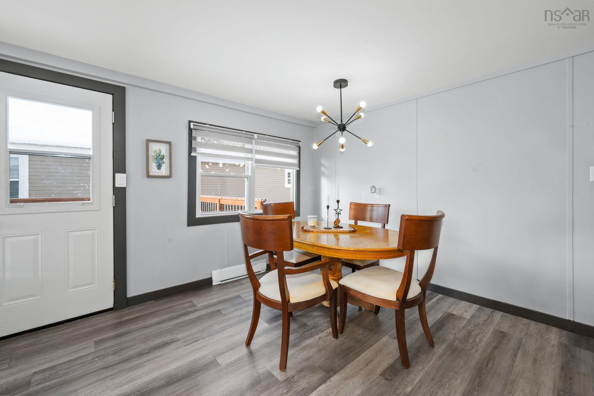View image 12