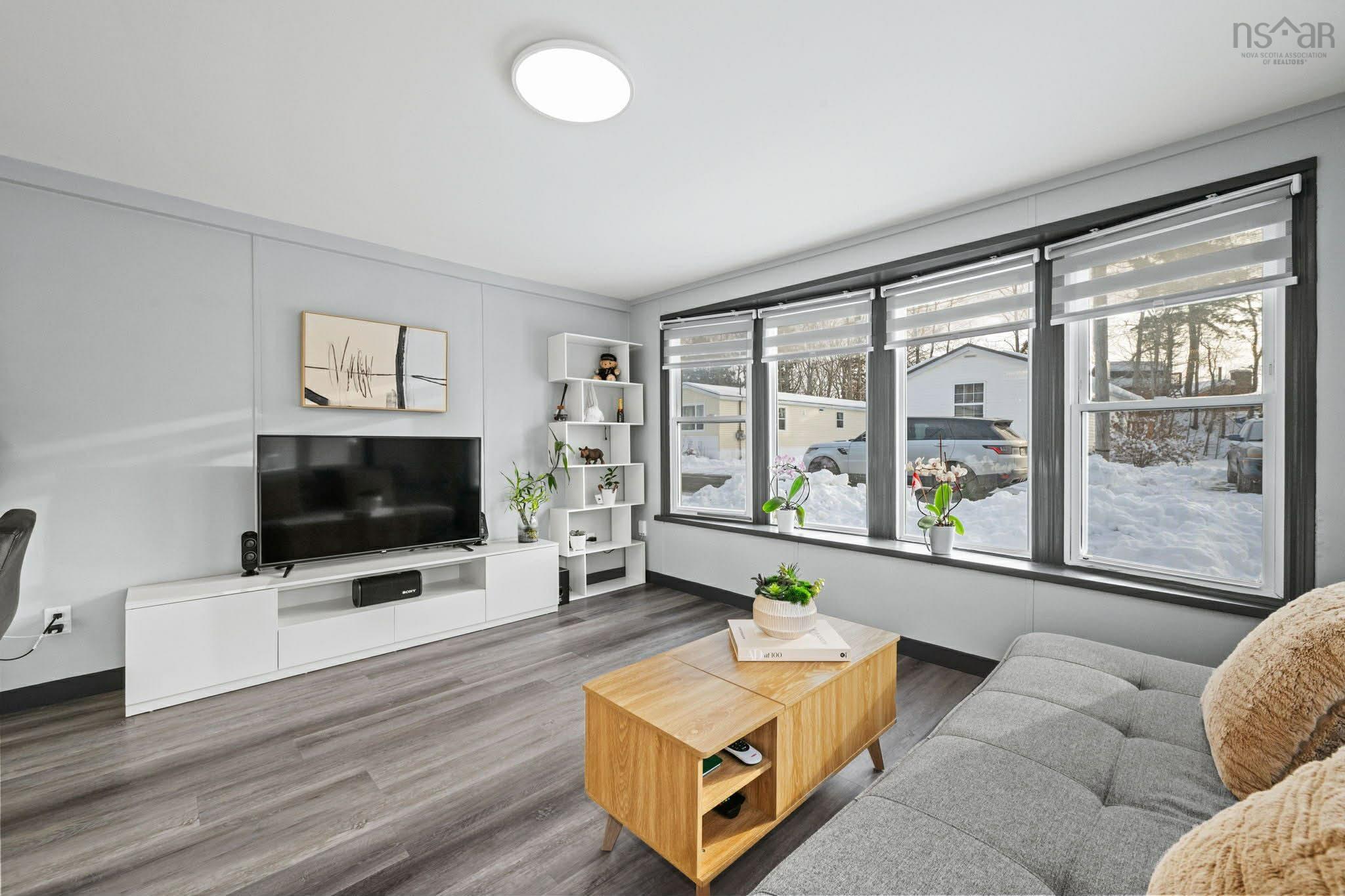 View image 8