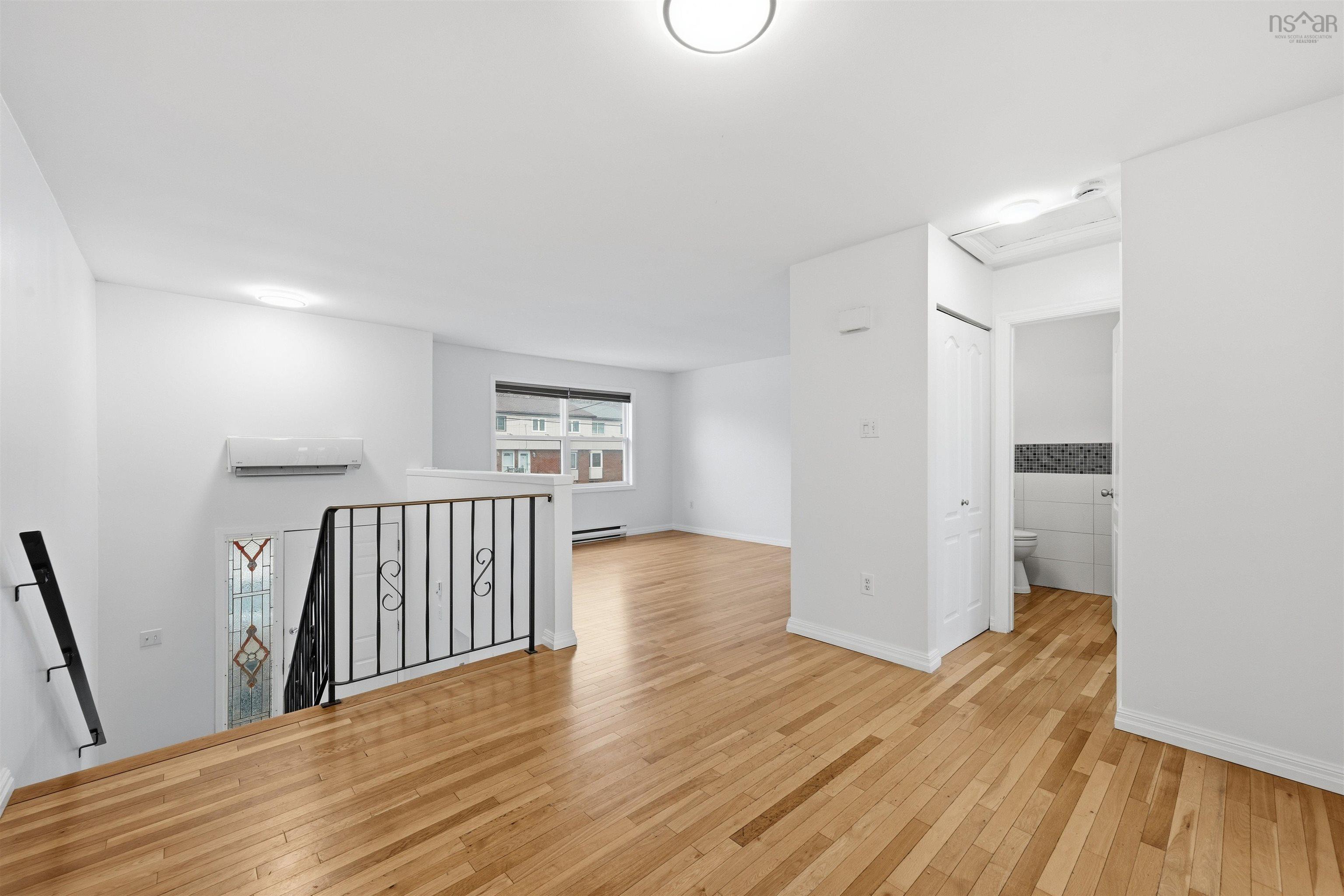 View image 12