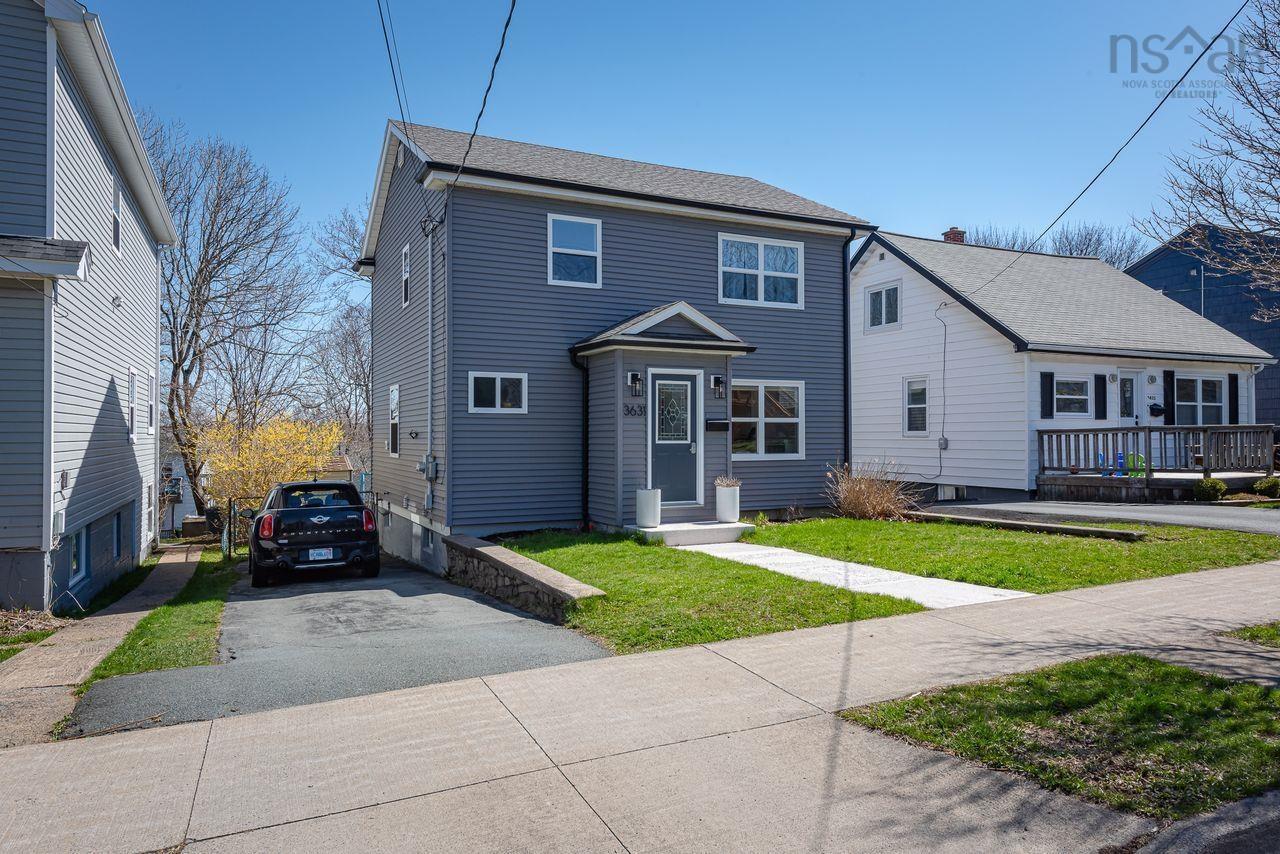 Thumbnail image for 3631 Acadia Street MLS<sup>®</sup> 202609561