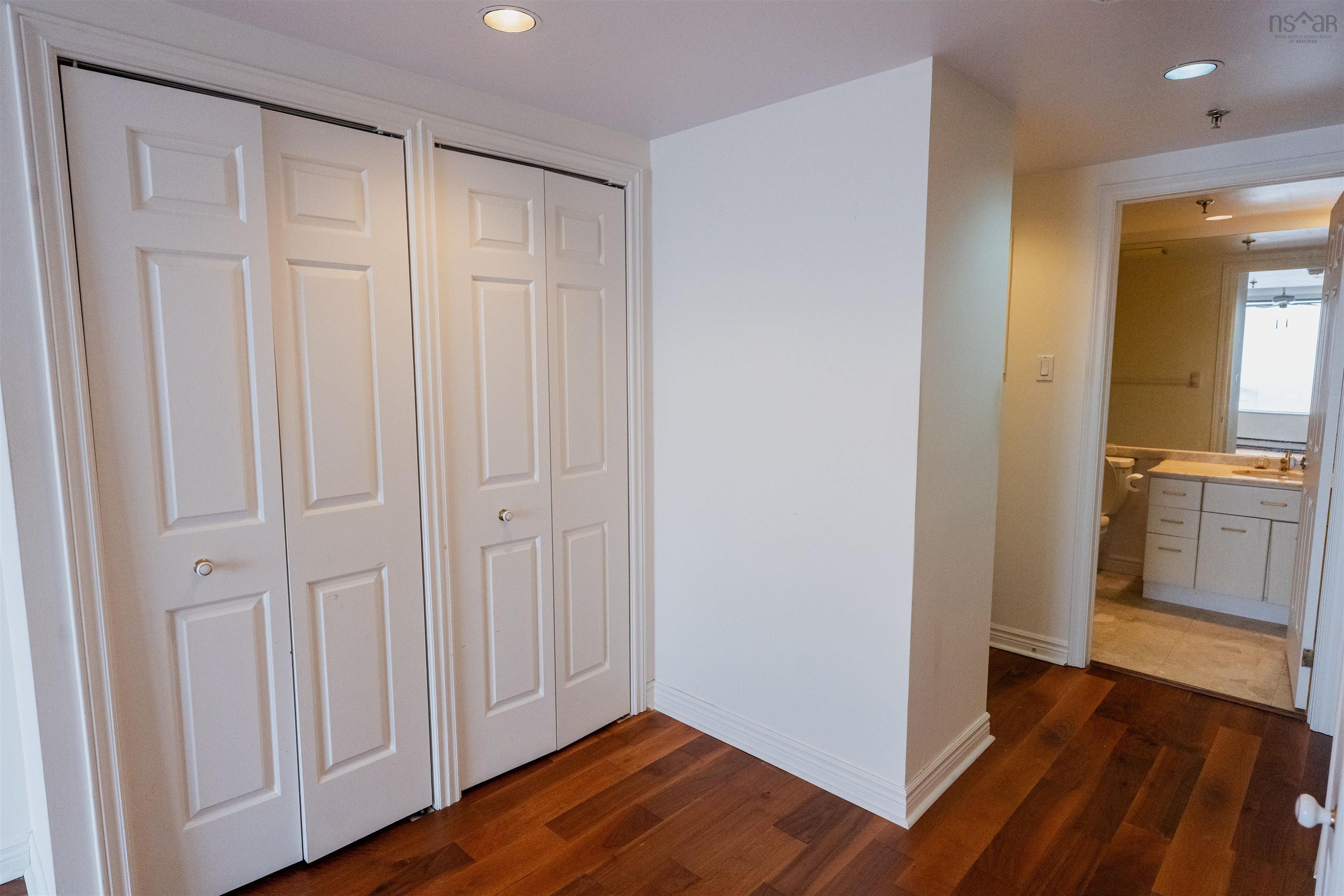 View image 12