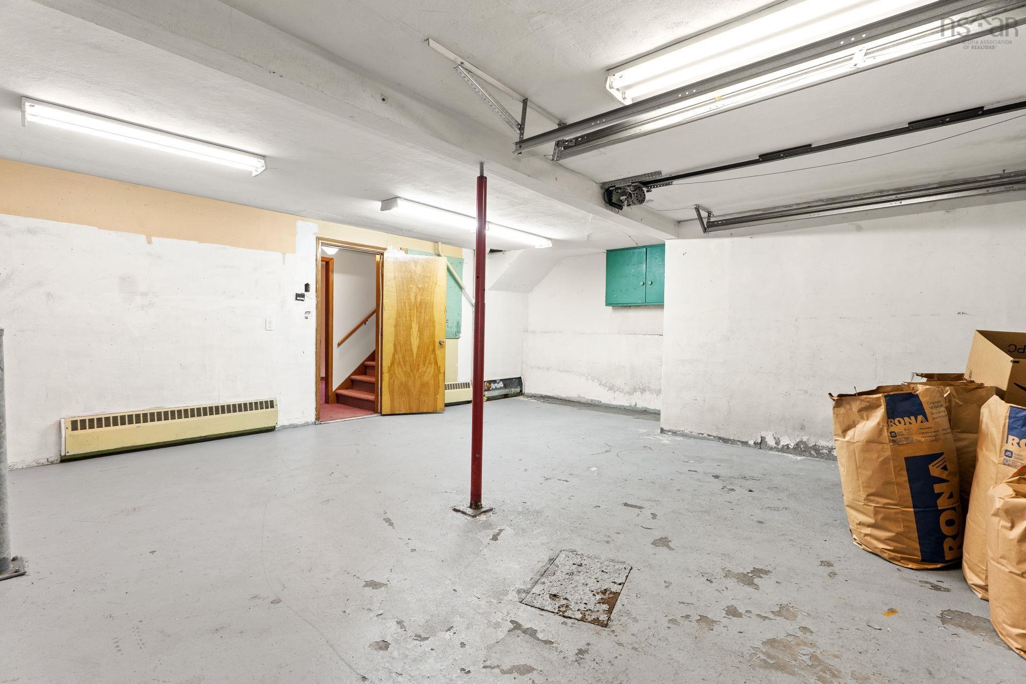View image 32