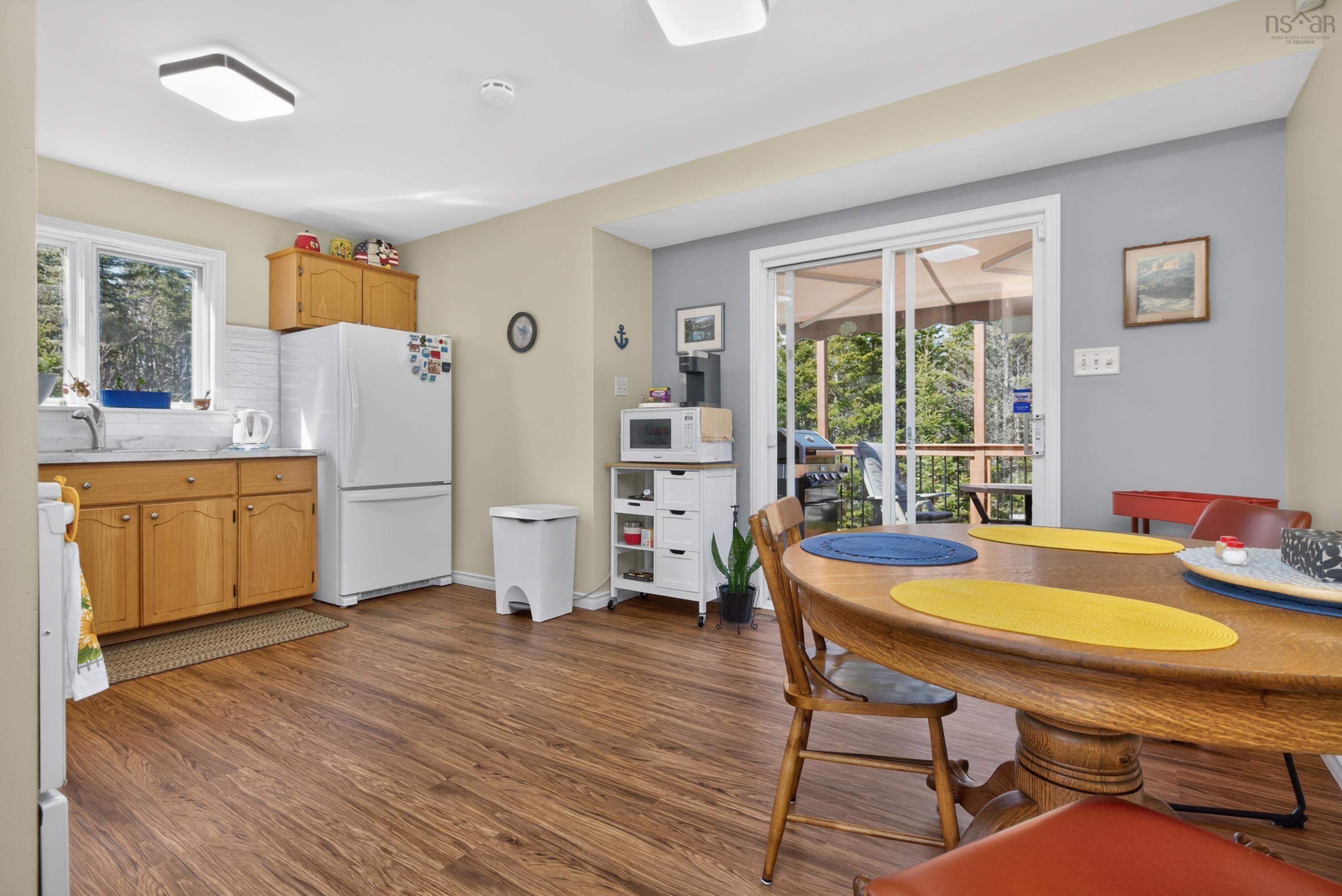 View image 12