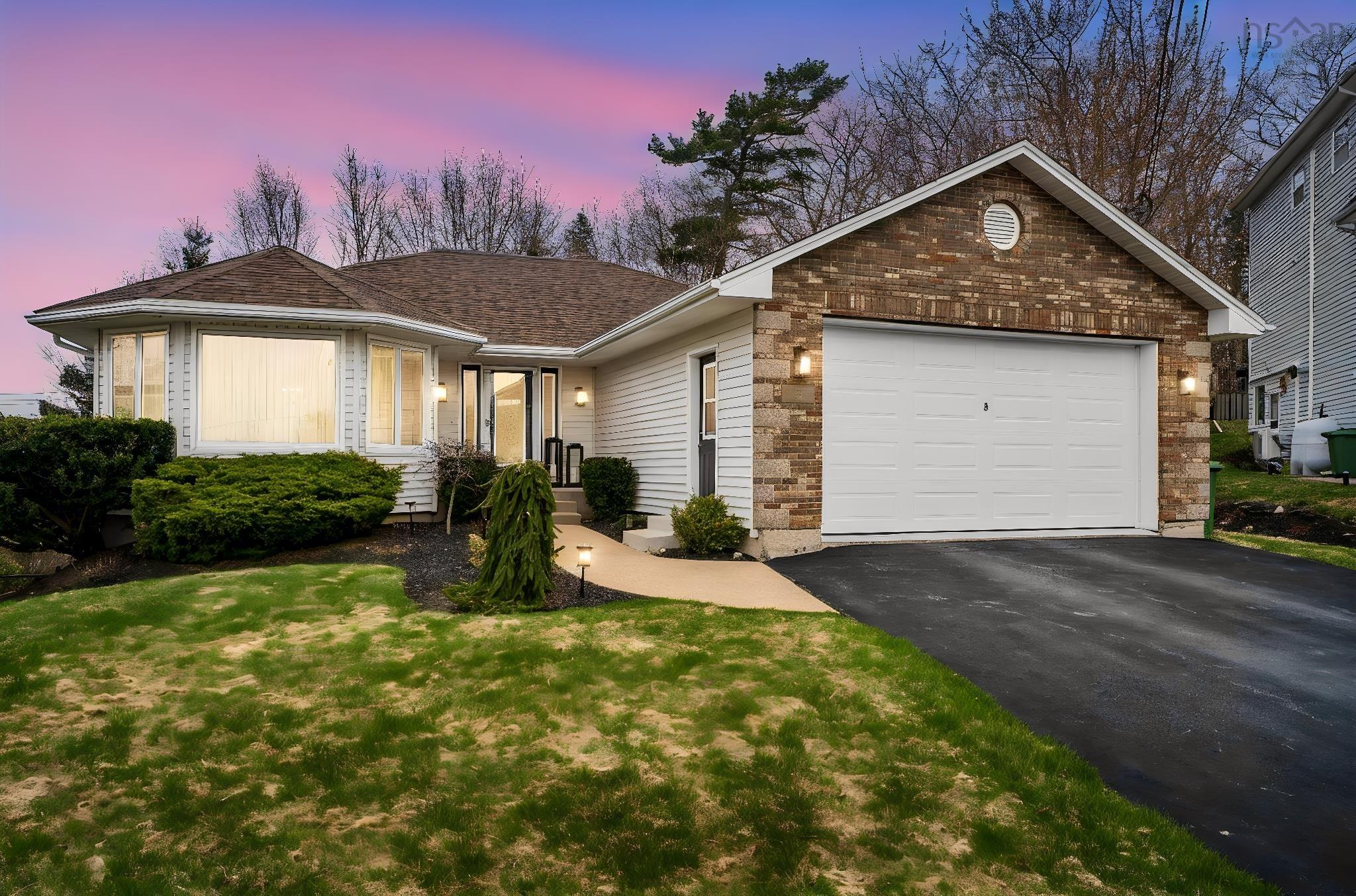 Thumbnail image for 9 Rosewood Court MLS<sup>®</sup> 202609711