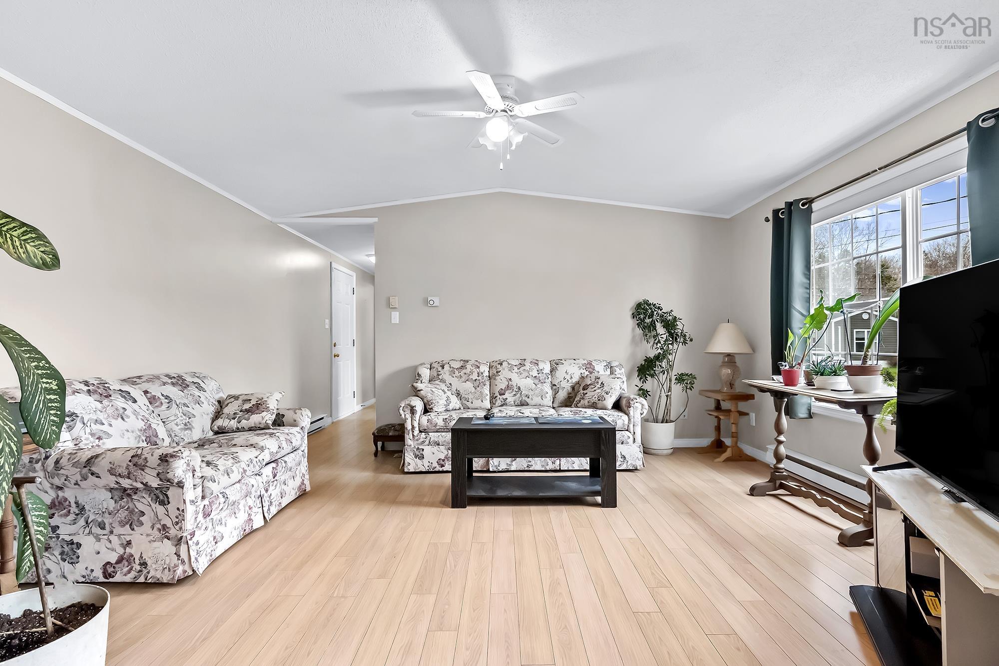 View image 12