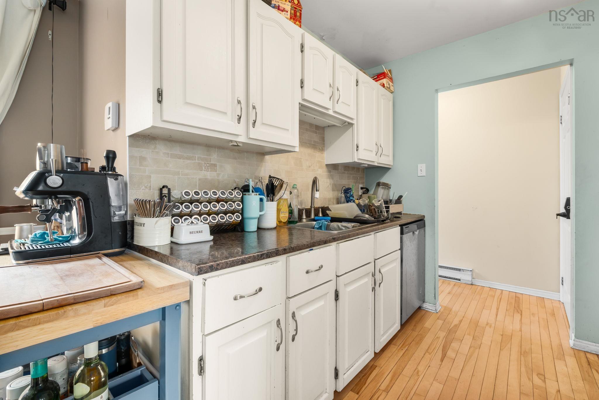 View image 15