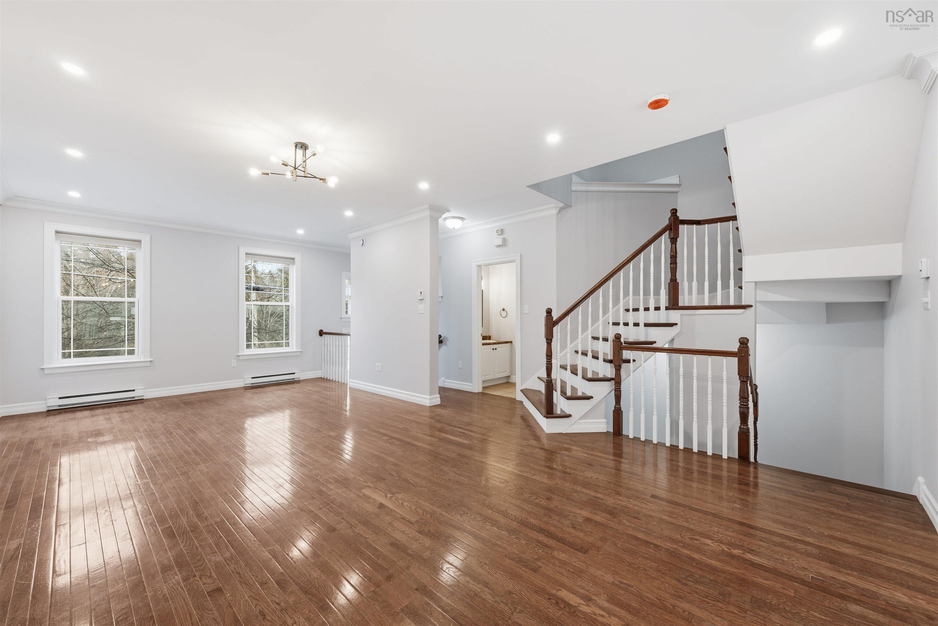 View image 9